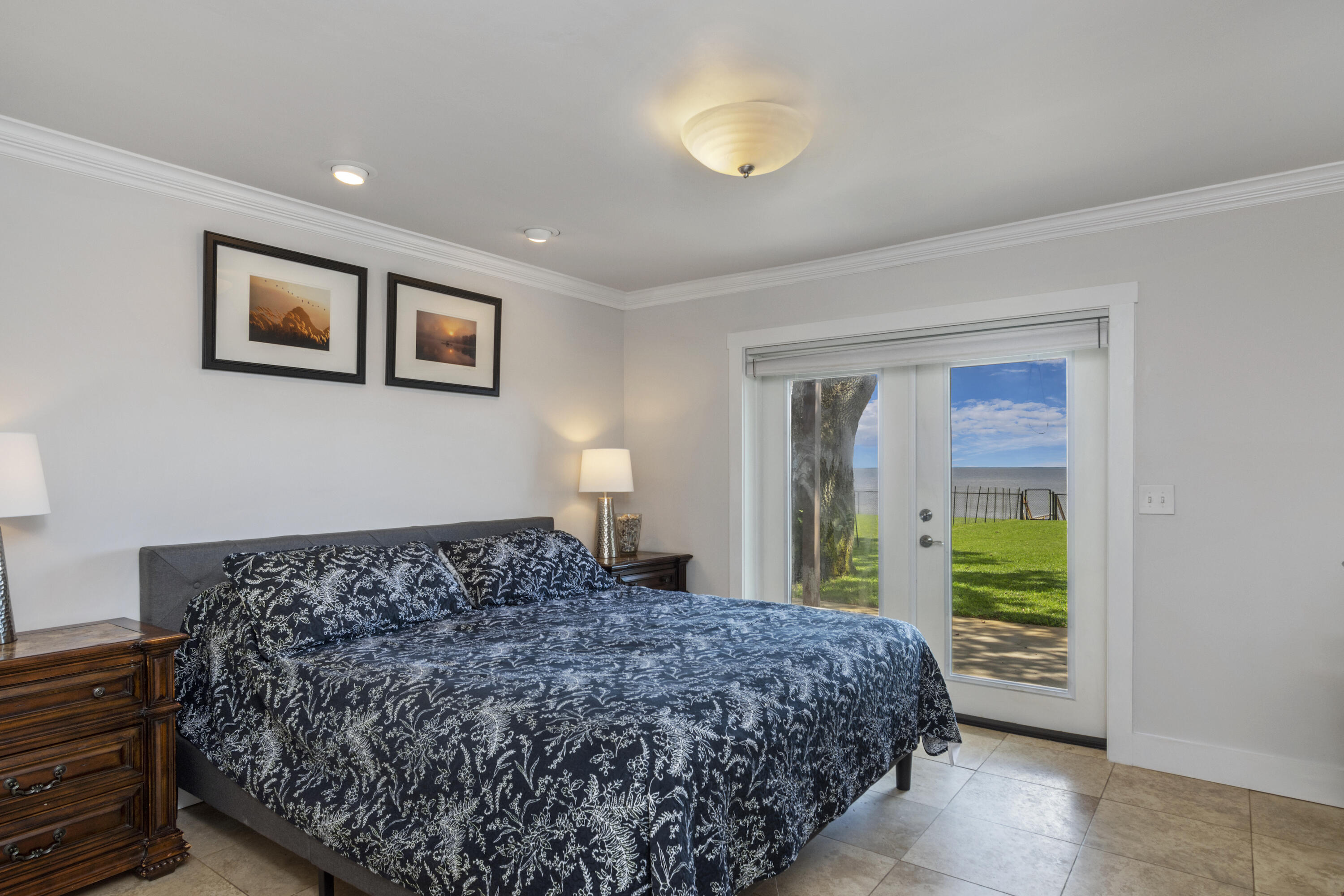 Elliots Point - Residential