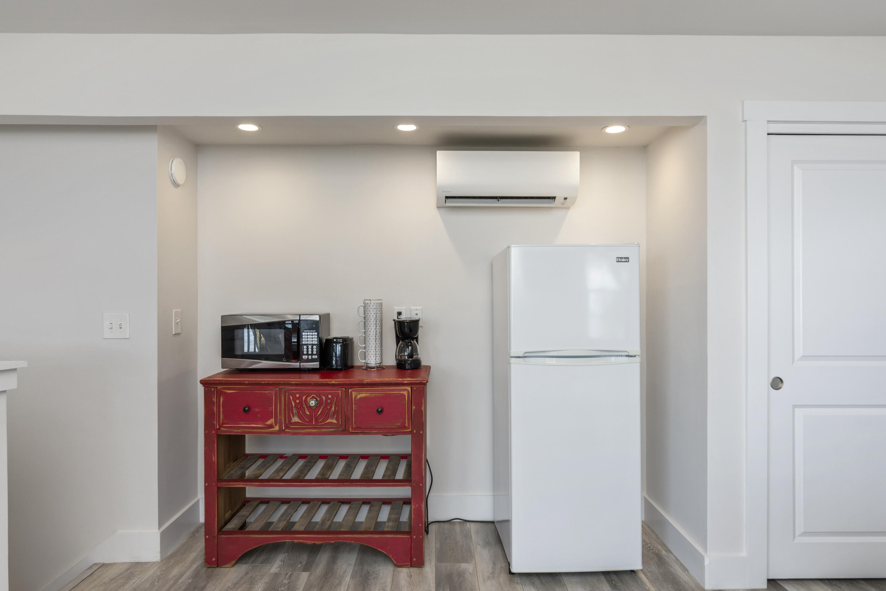 Elliots Point - Residential