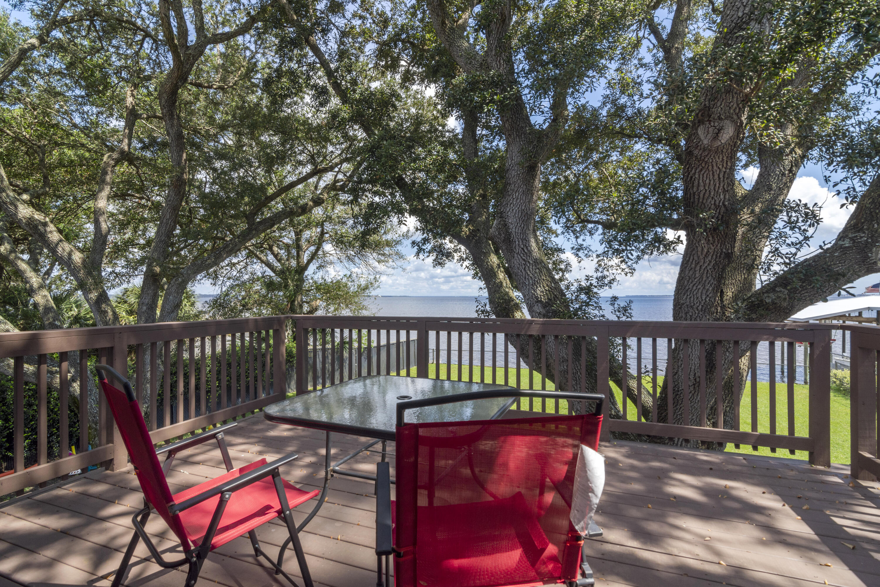 Elliots Point - Residential