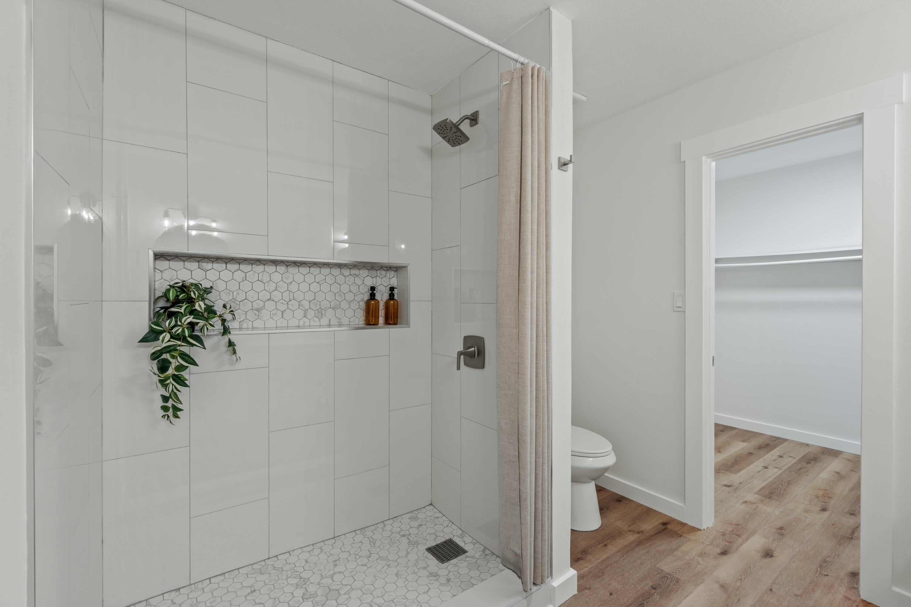 GRANDVIEW HEIGHTS - Residential