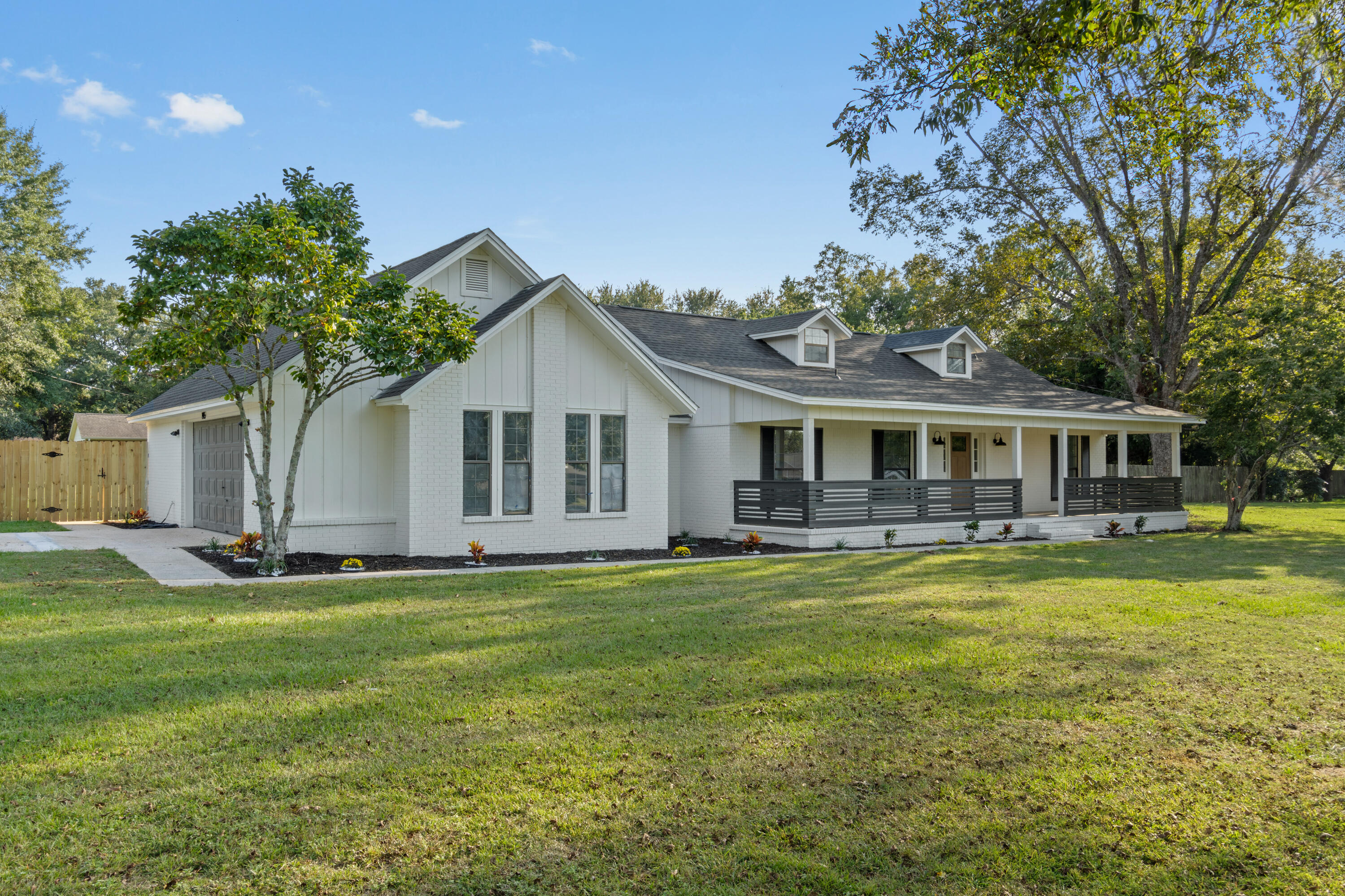 GRANDVIEW HEIGHTS - Residential