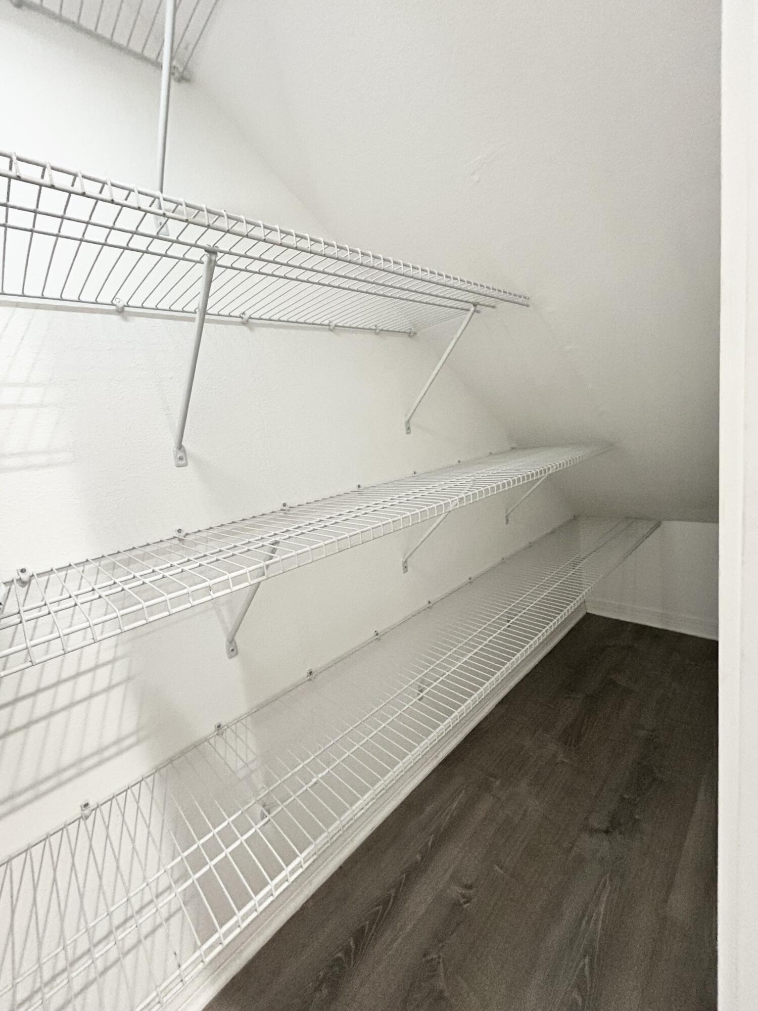 BEACONS BEND - Residential