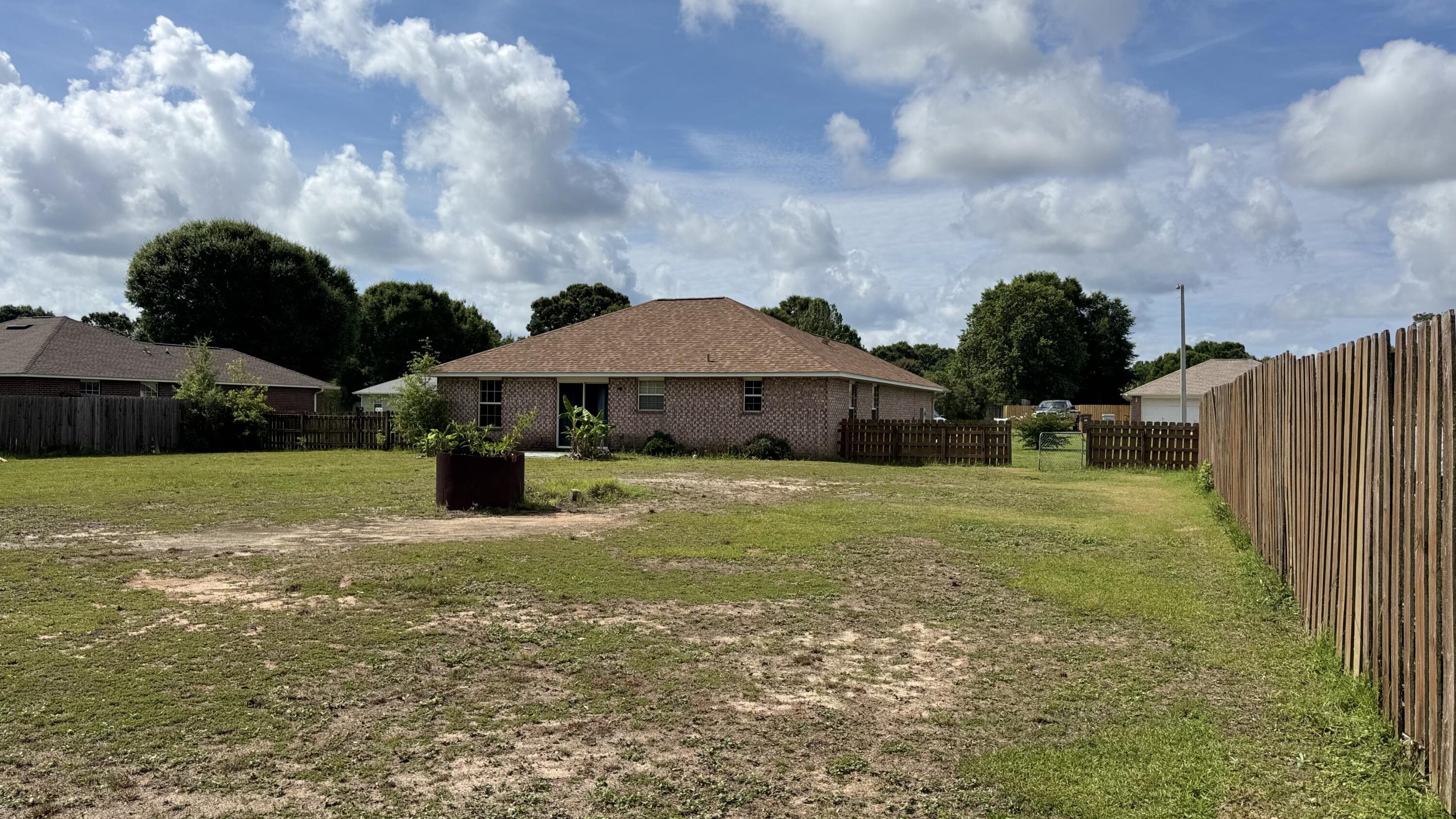 PLANTATION WOODS - Residential