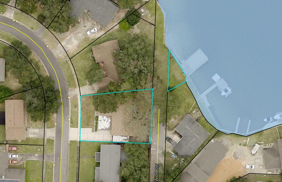 BAYOU WOODS 3RD ADDN - Residential