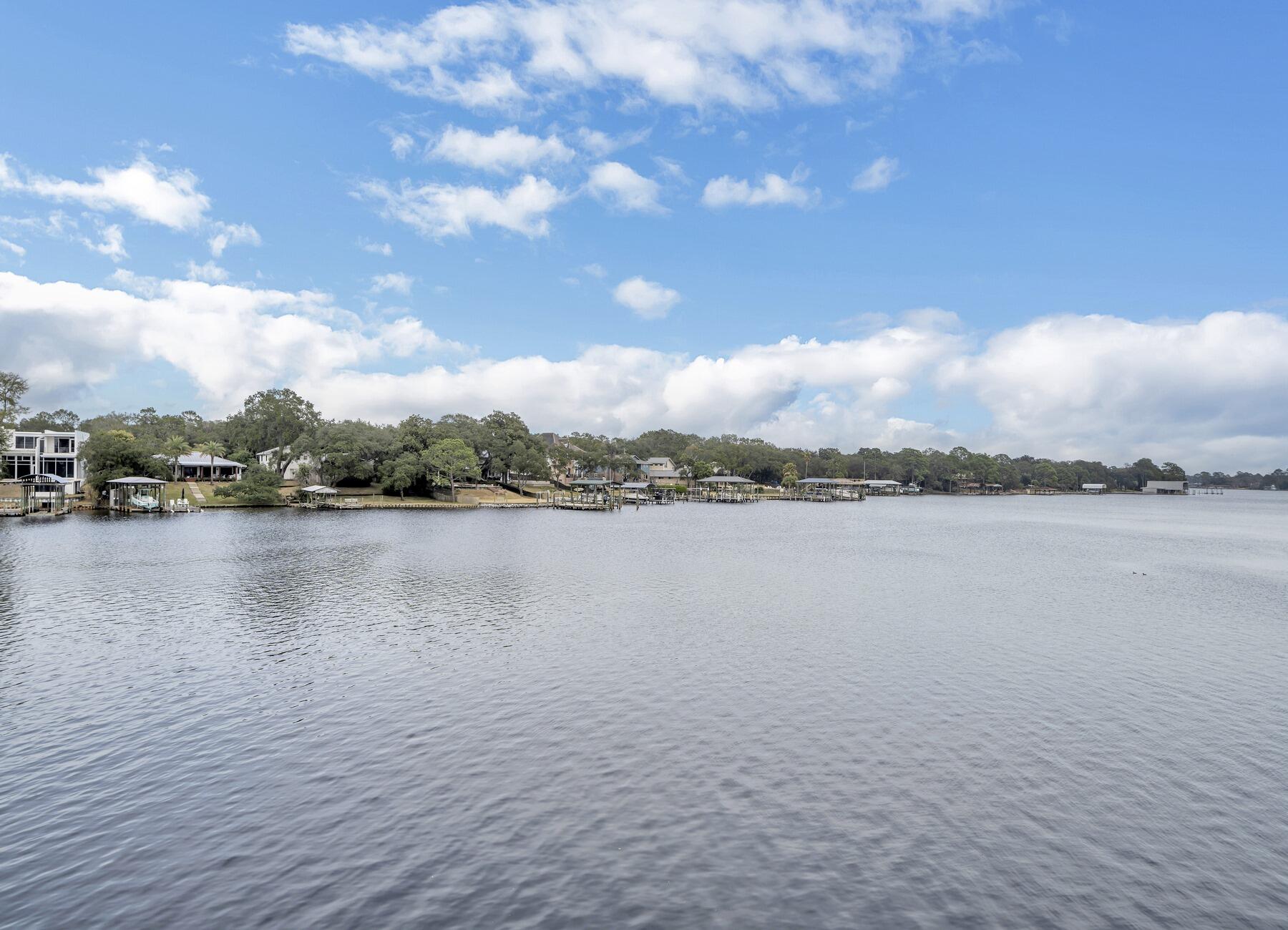 BAYOU WOODS 3RD ADDN - Residential