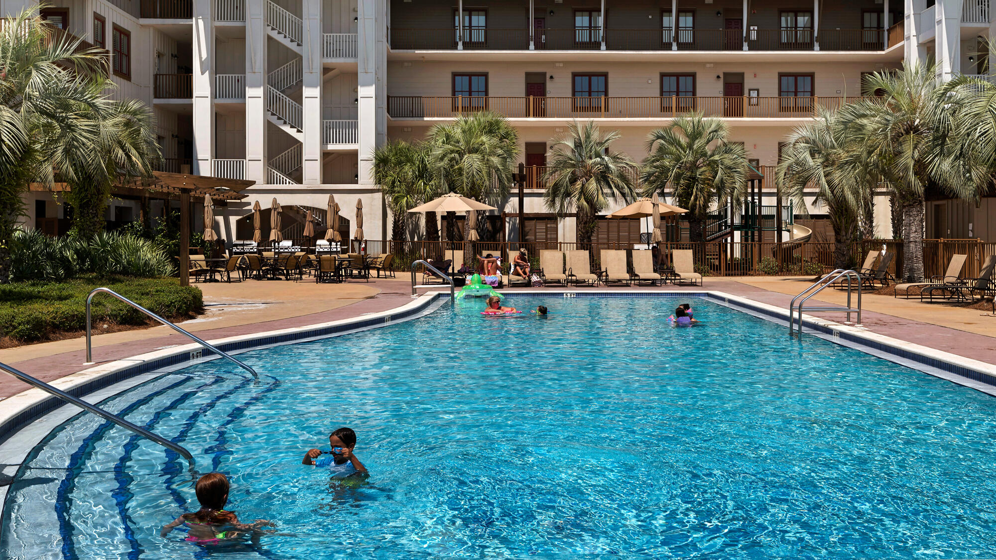 REDFISH VILLAGE - Residential