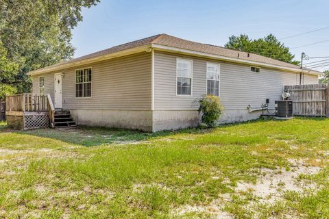 A home in Navarre