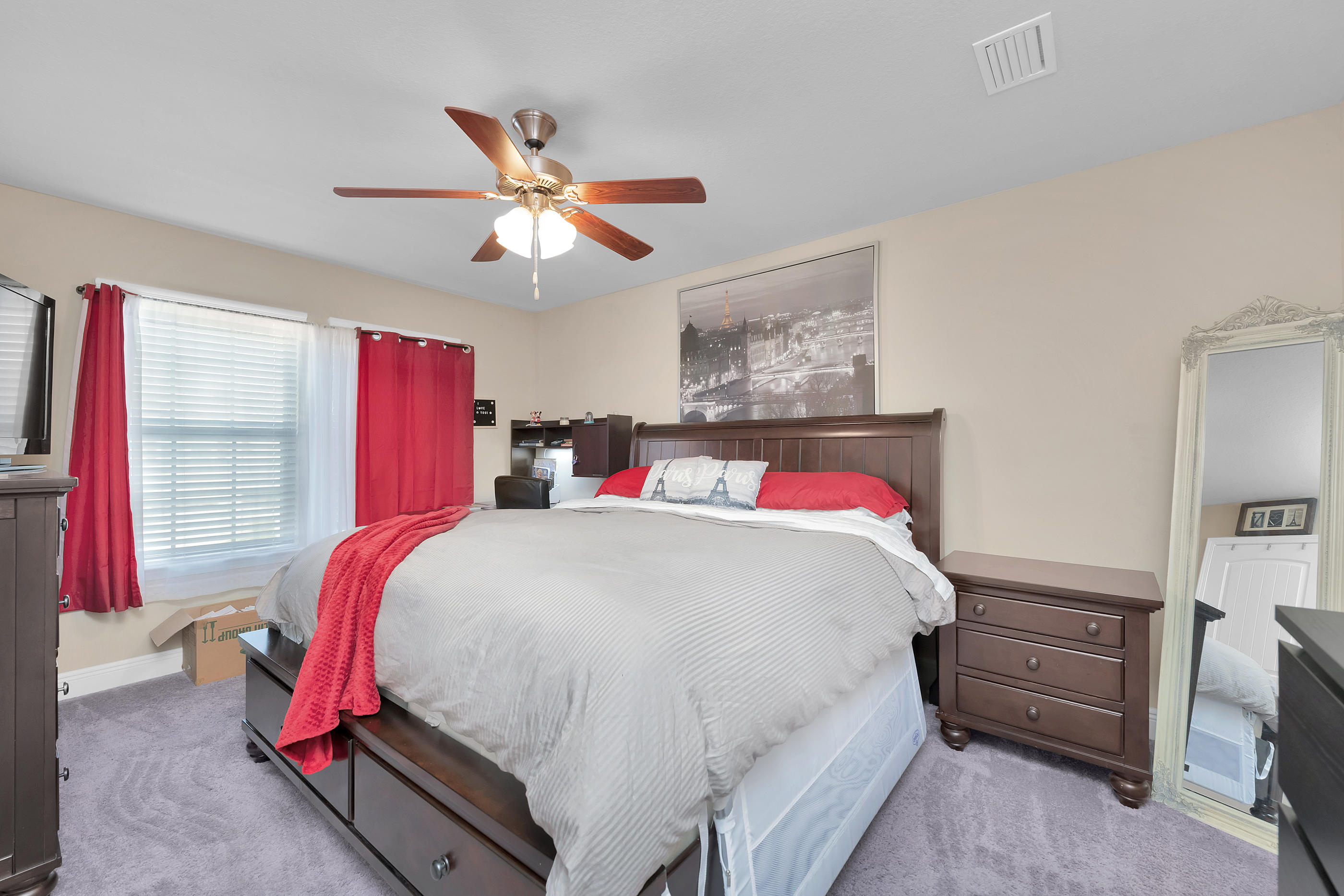 RESERVE POINTE - Residential