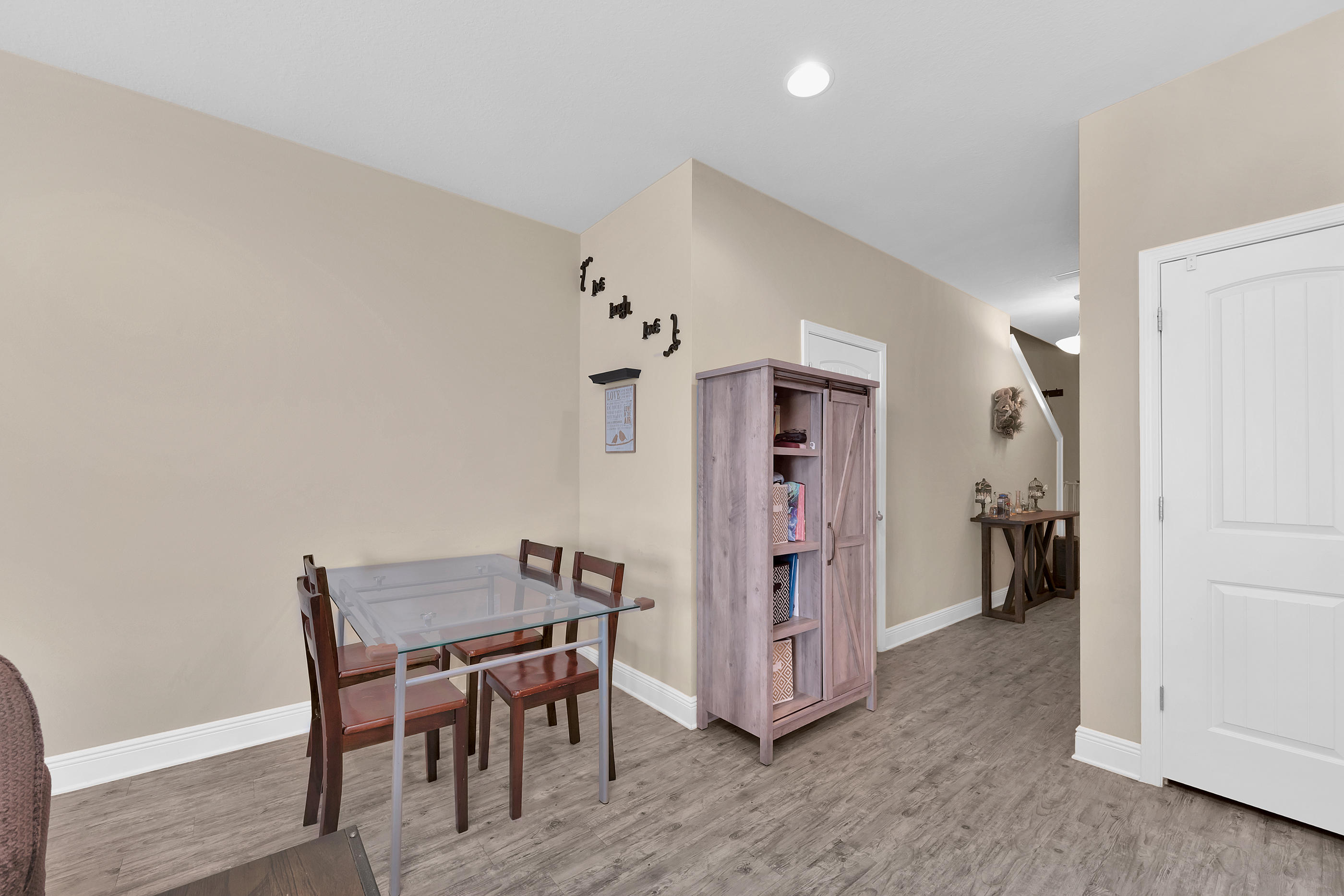 RESERVE POINTE - Residential