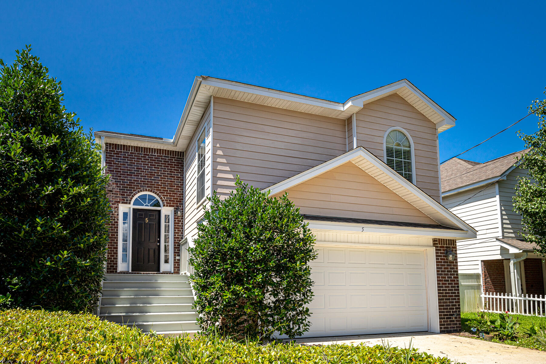 OLDE FLORIDA LAKES - Residential