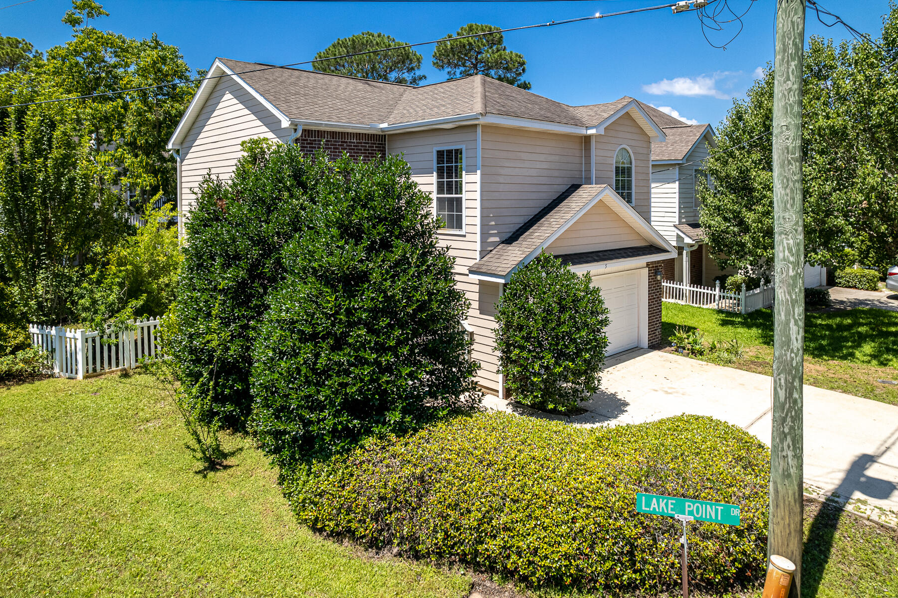 OLDE FLORIDA LAKES - Residential
