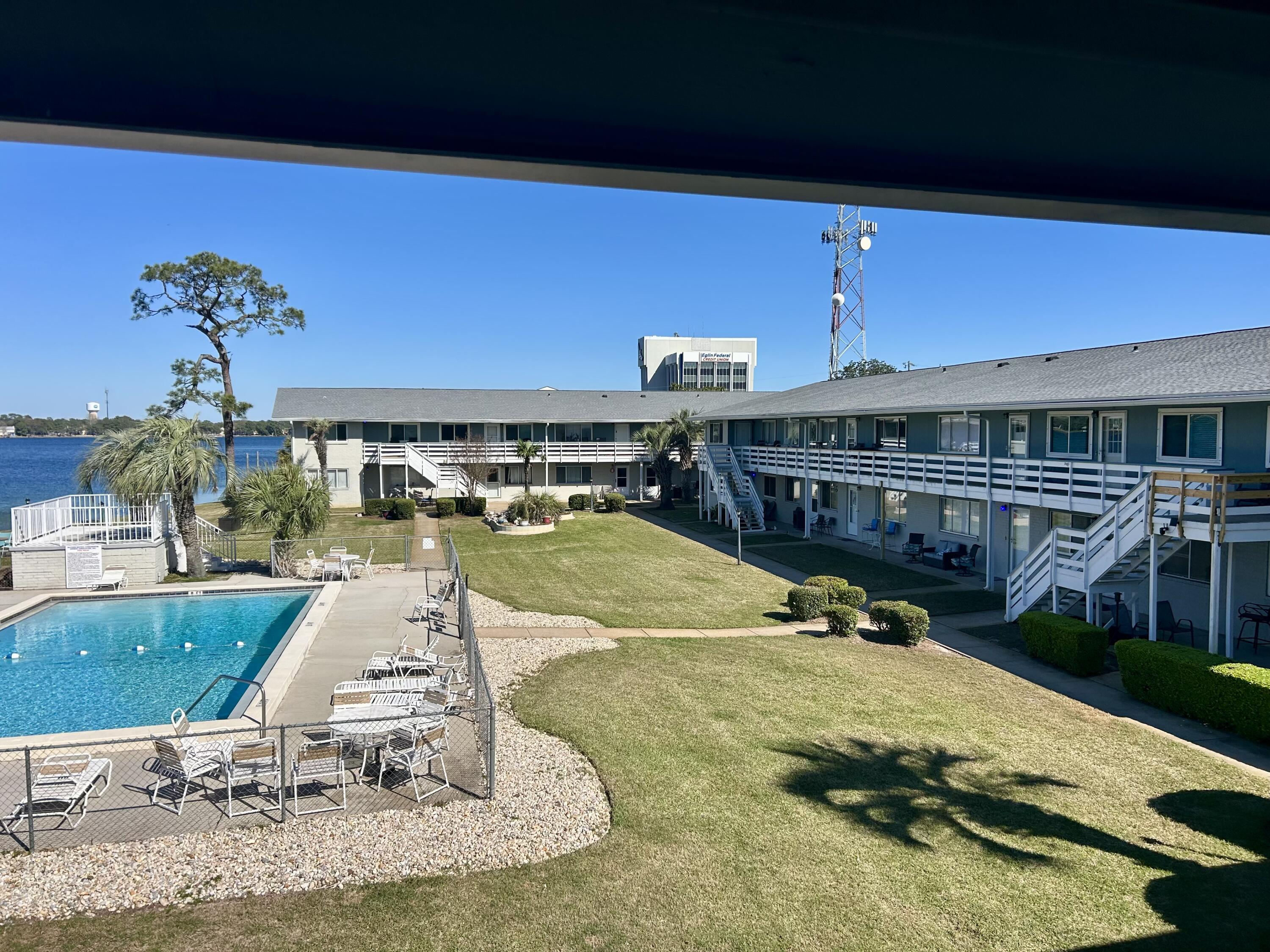 BAYVIEW WATERS CONDO - Residential Lease
