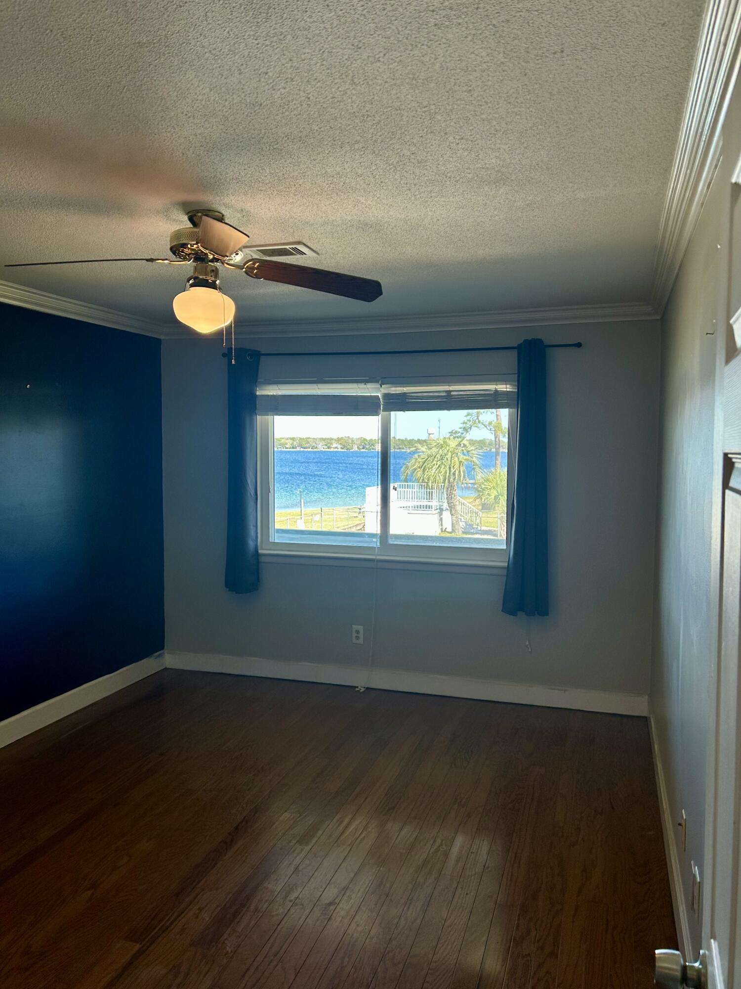BAYVIEW WATERS CONDO - Residential Lease