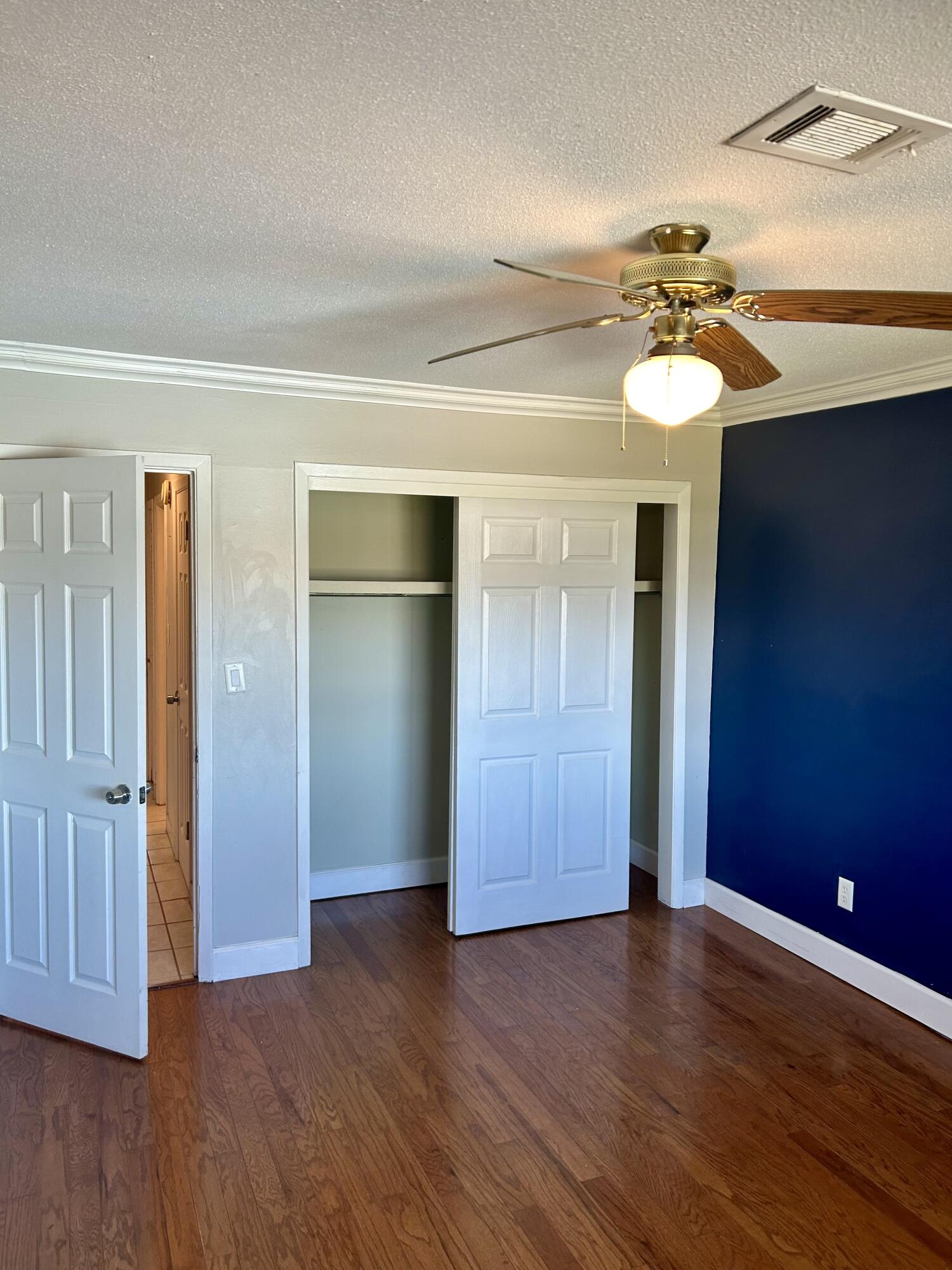 BAYVIEW WATERS CONDO - Residential Lease