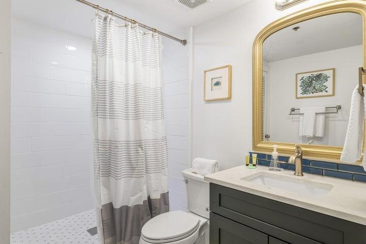STERLING SHORES - Residential