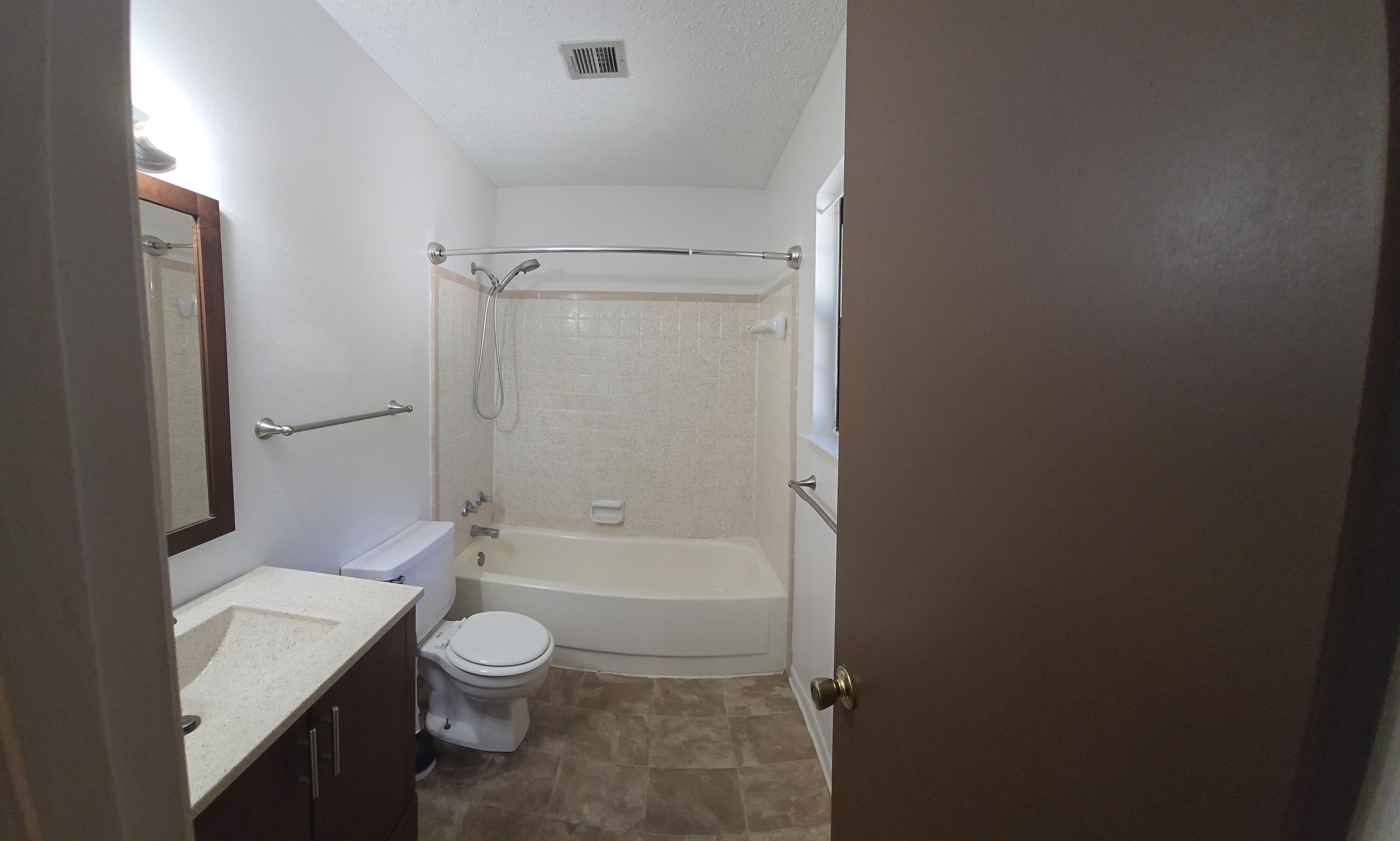 BERKSHIRE WOODS - Residential Lease