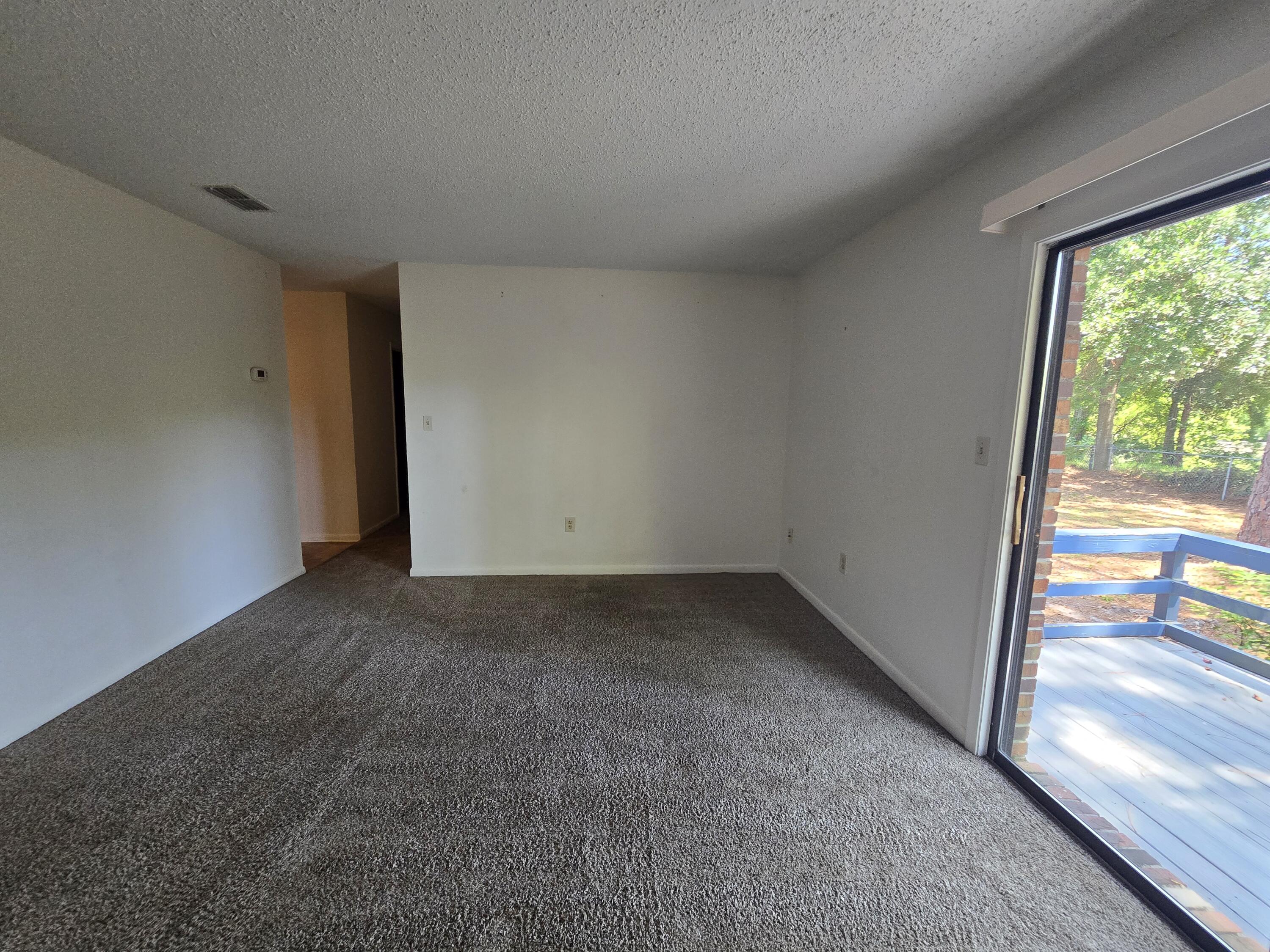 BERKSHIRE WOODS - Residential Lease