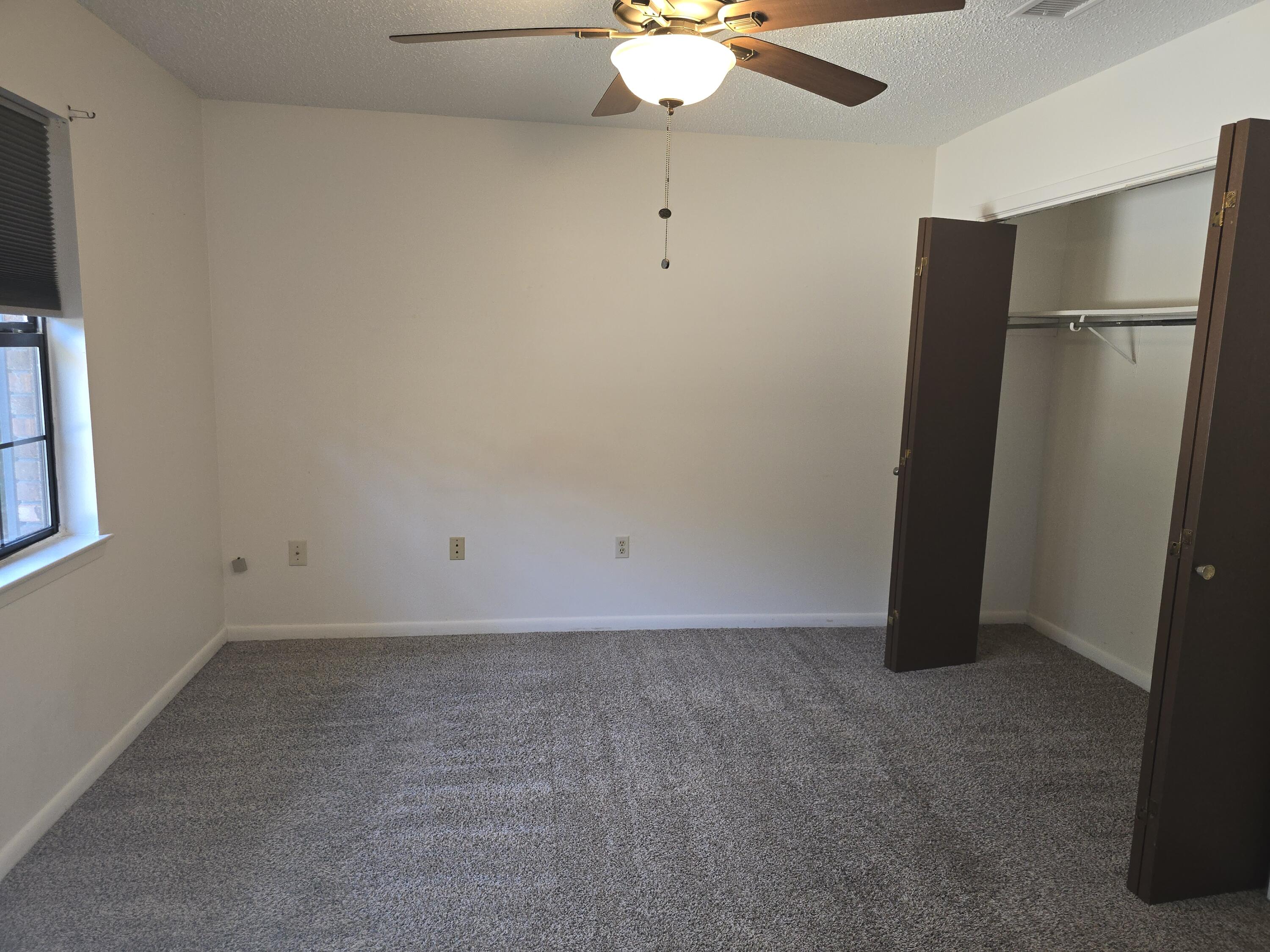 BERKSHIRE WOODS - Residential Lease