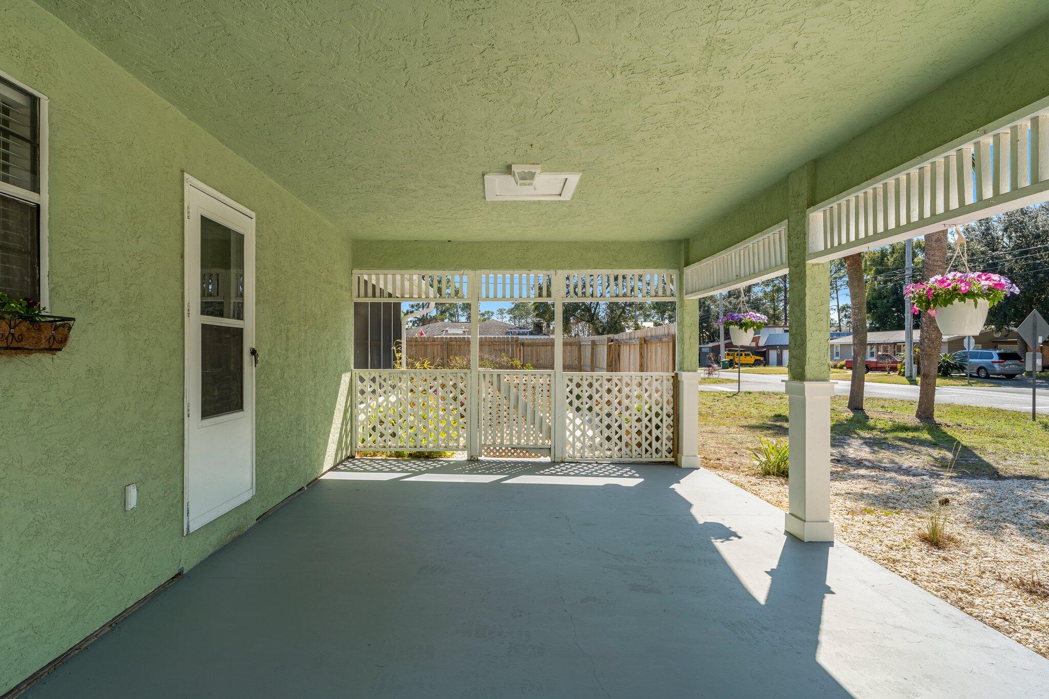 TREASURE COVE UNIT 2 - Residential