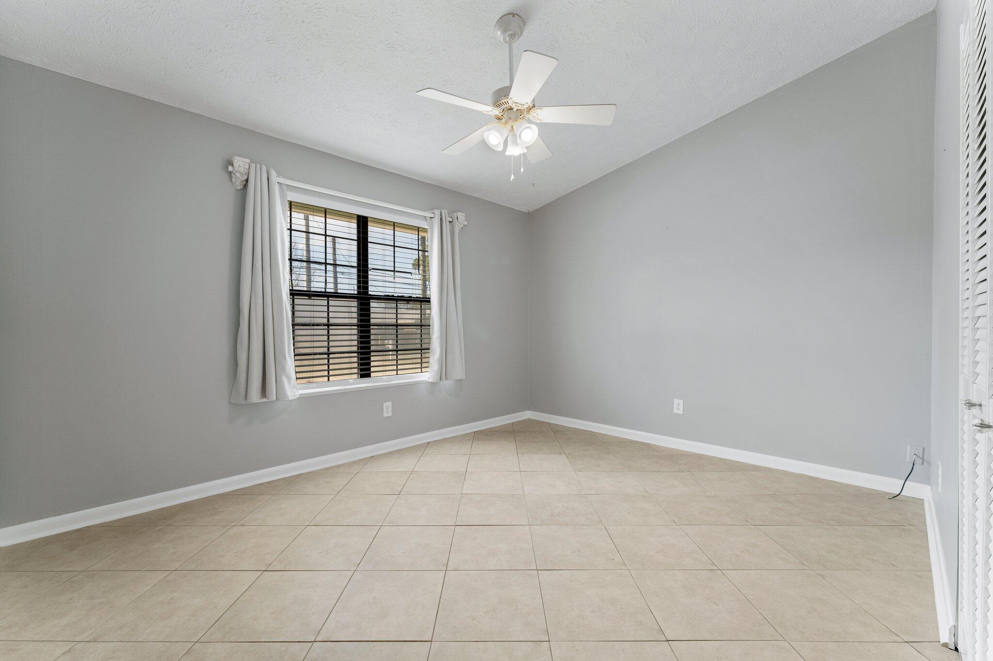 TREASURE COVE UNIT 2 - Residential