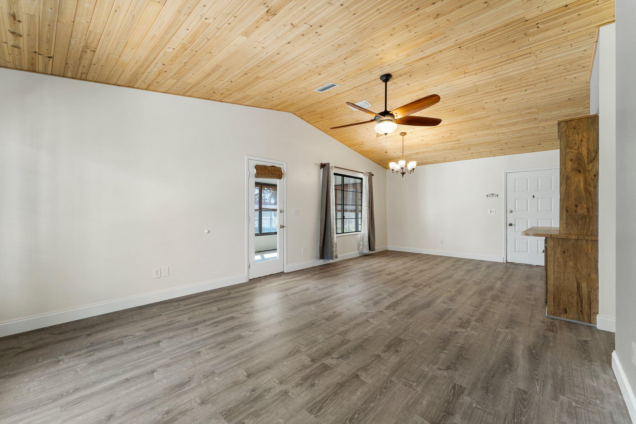 TREASURE COVE UNIT 2 - Residential