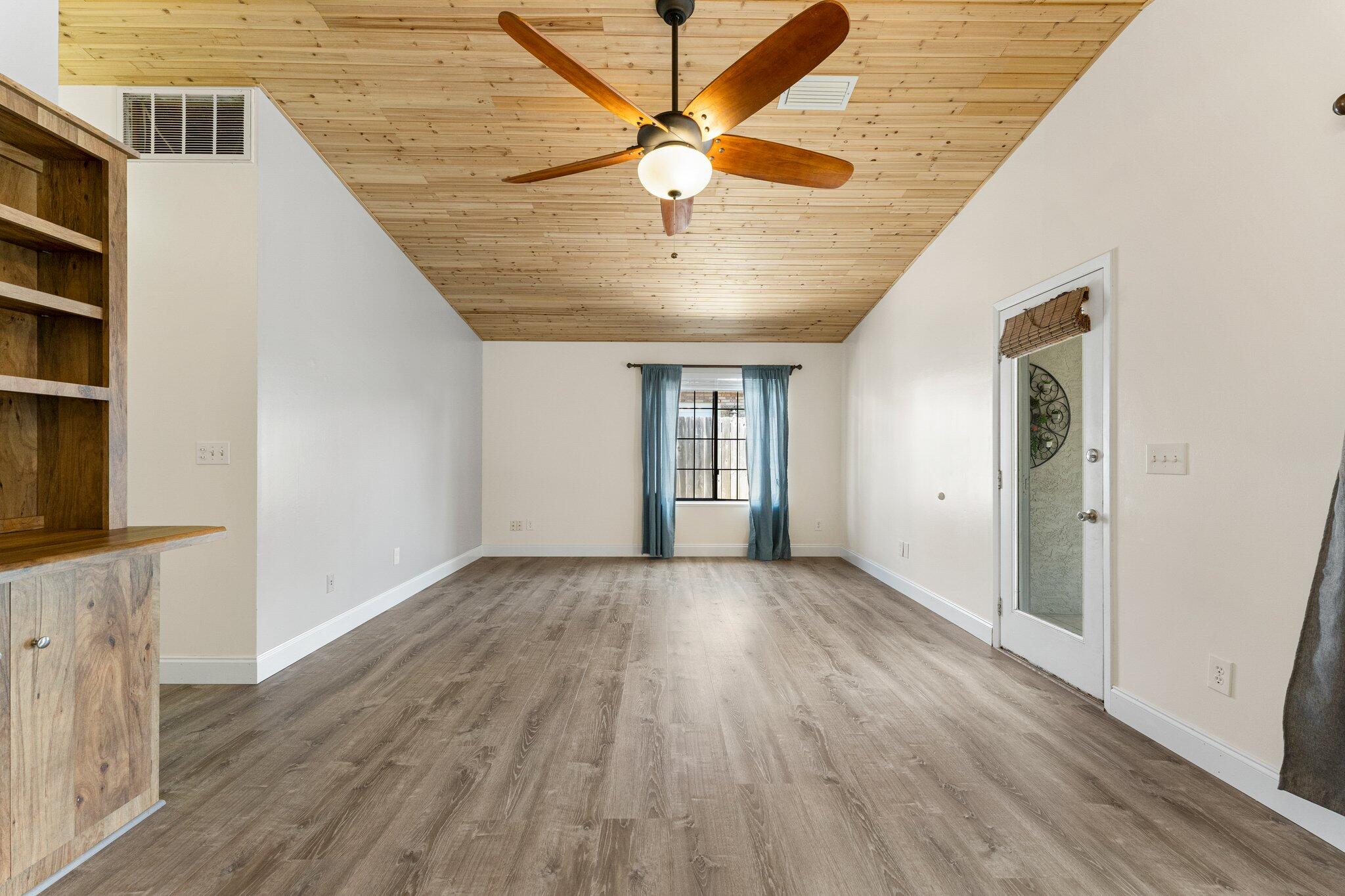 TREASURE COVE UNIT 2 - Residential