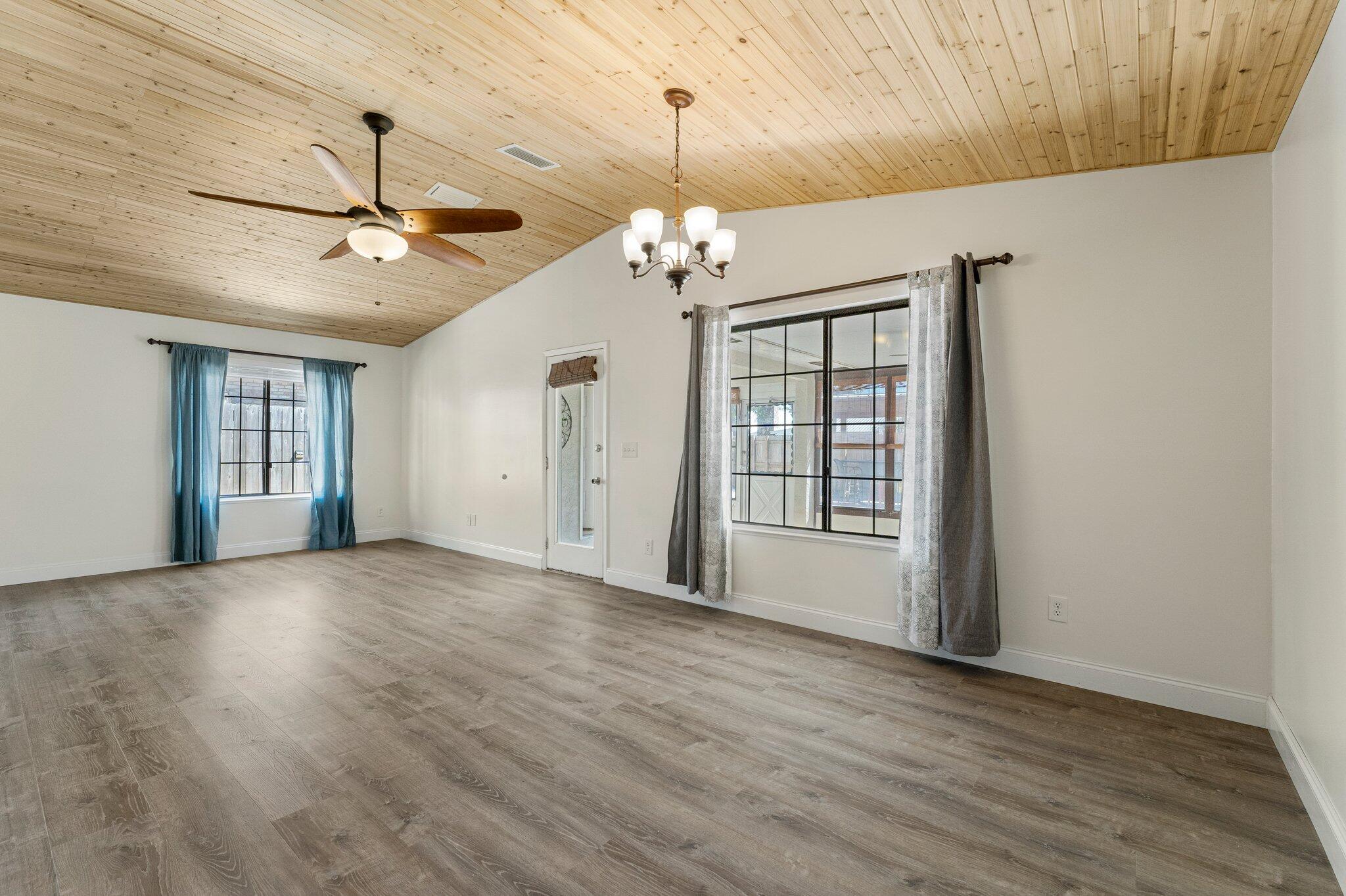 TREASURE COVE UNIT 2 - Residential