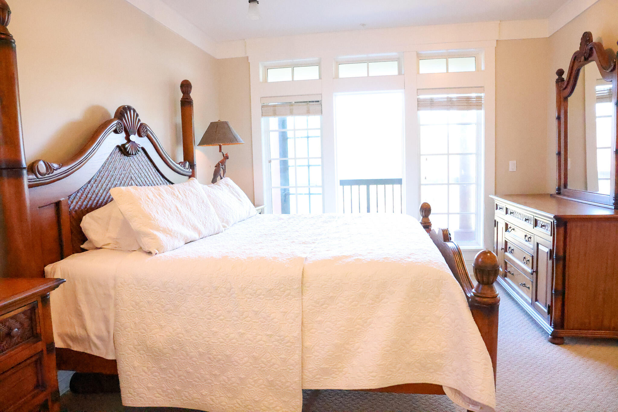 LAKESIDE LODGE AT PROSPECT POINT - Residential