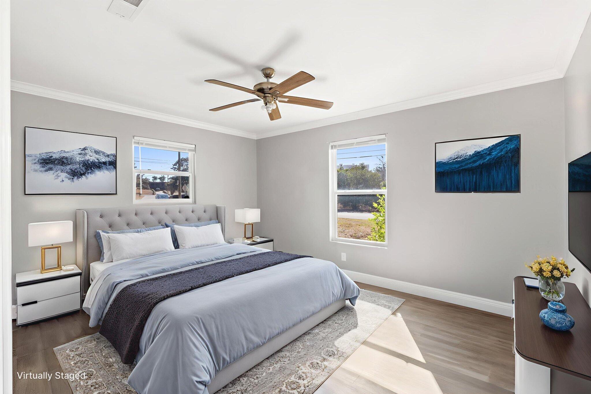 LAKESIDE VILLAS - Residential