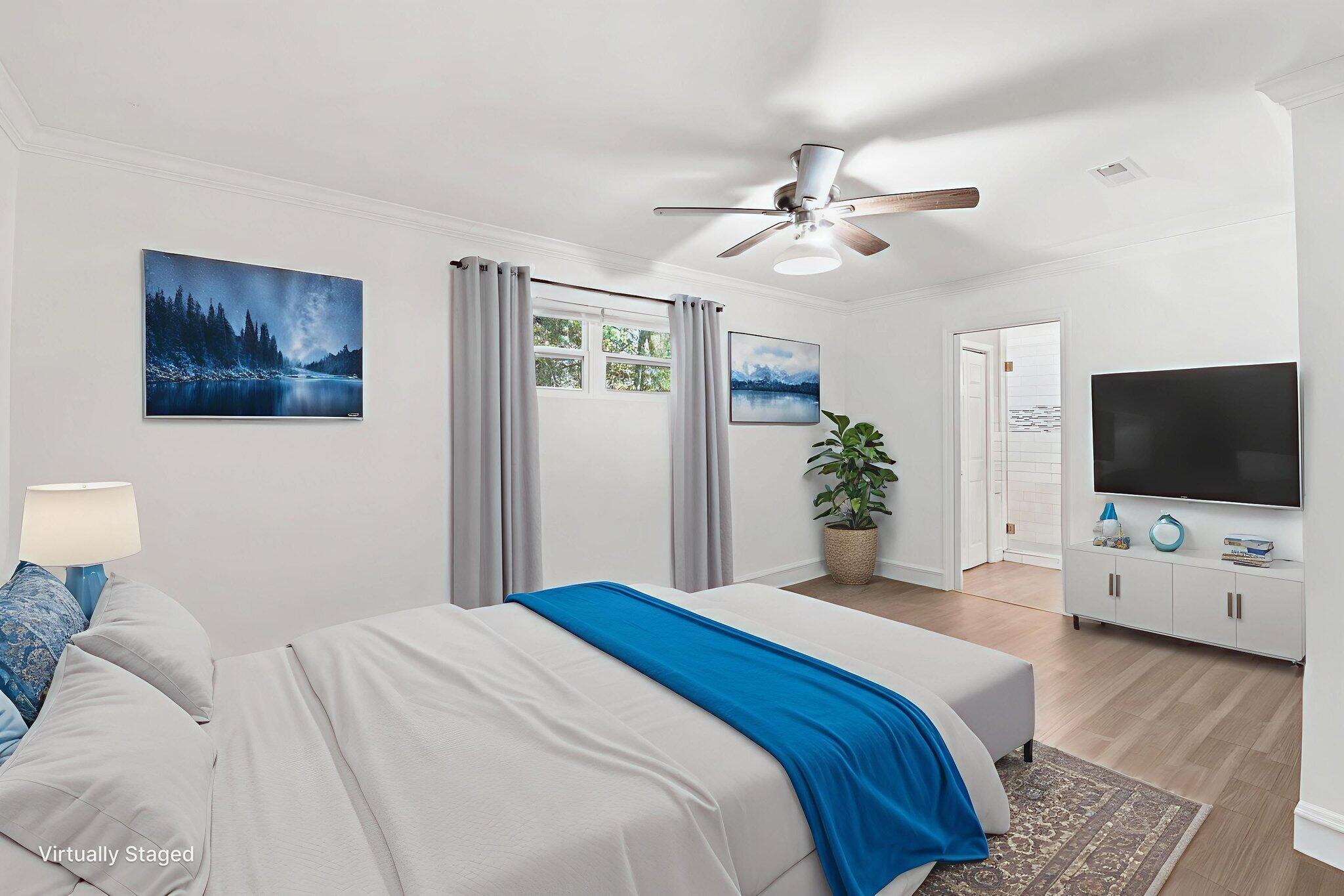 LAKESIDE VILLAS - Residential