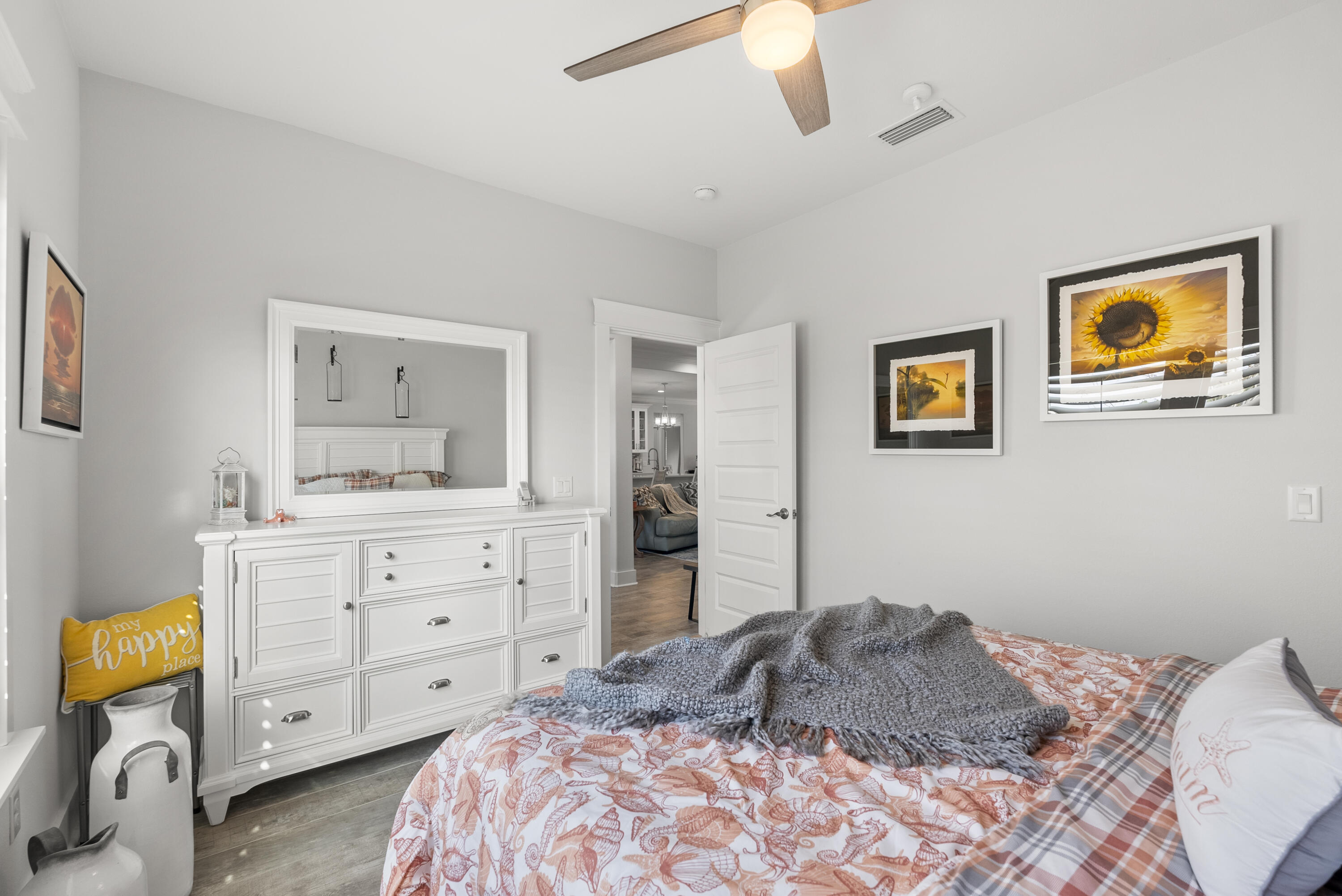 Laguna Haven - Residential