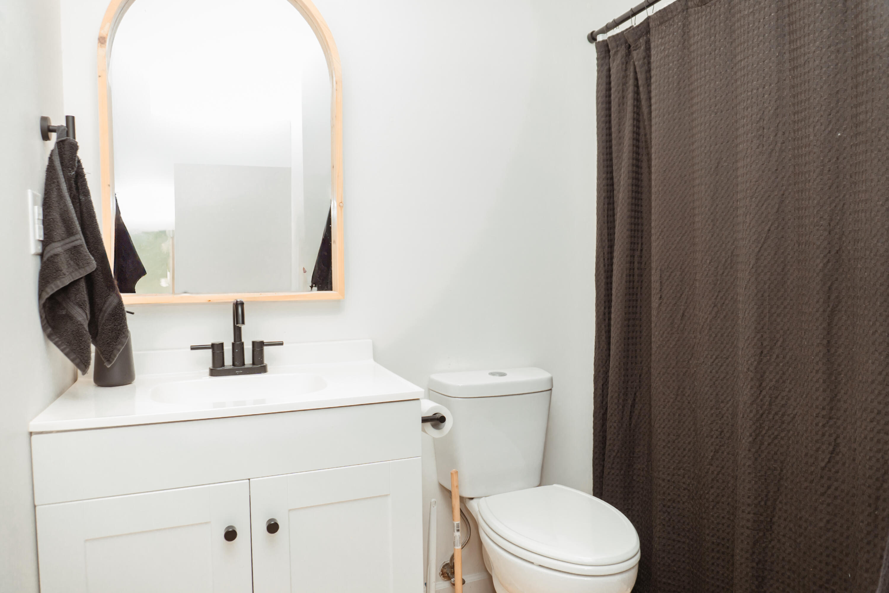 PAGE PLACE - Residential Lease