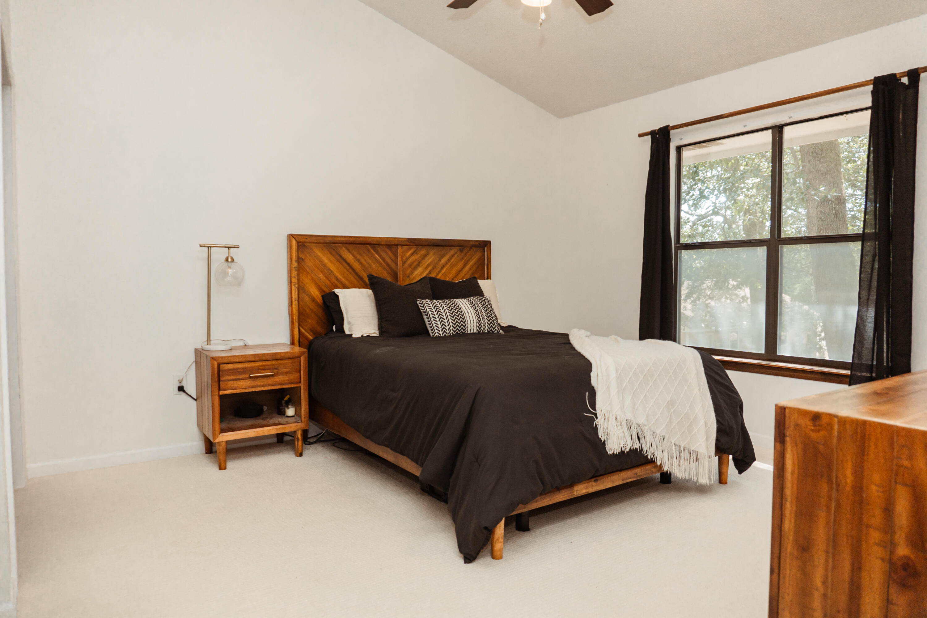 PAGE PLACE - Residential Lease