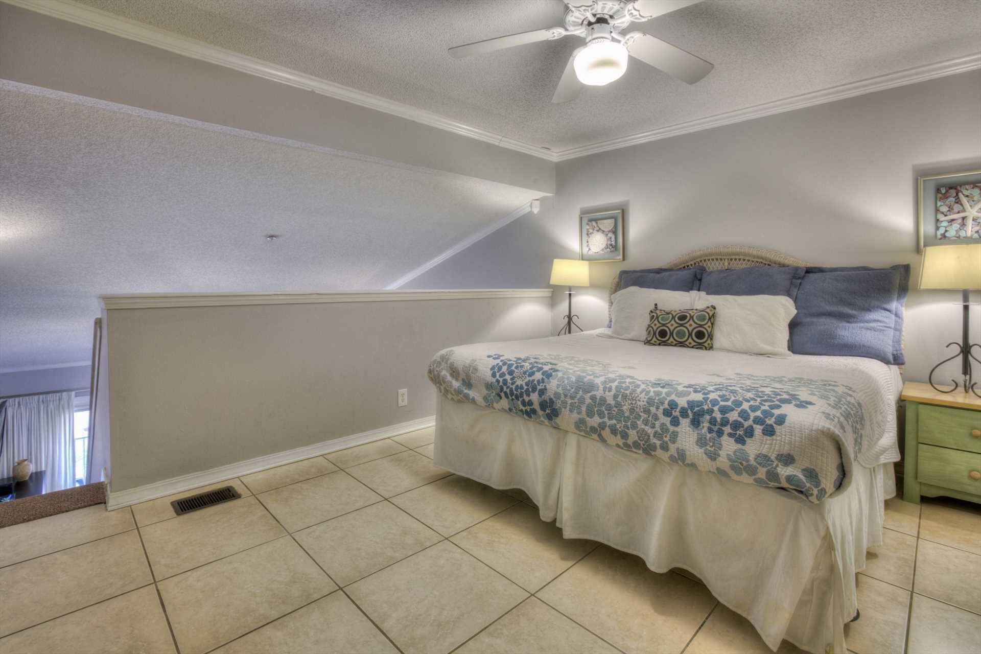 MARAVILLA CONDO 2 - Residential