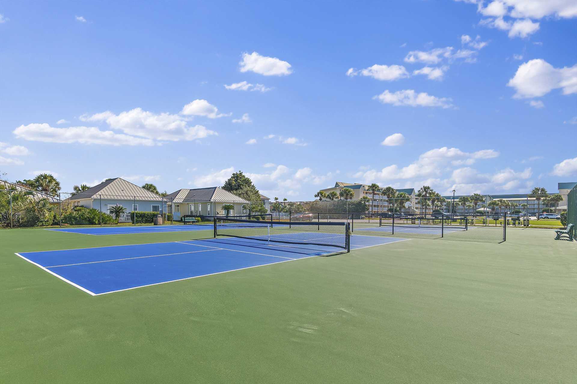 MARAVILLA CONDO 2 - Residential