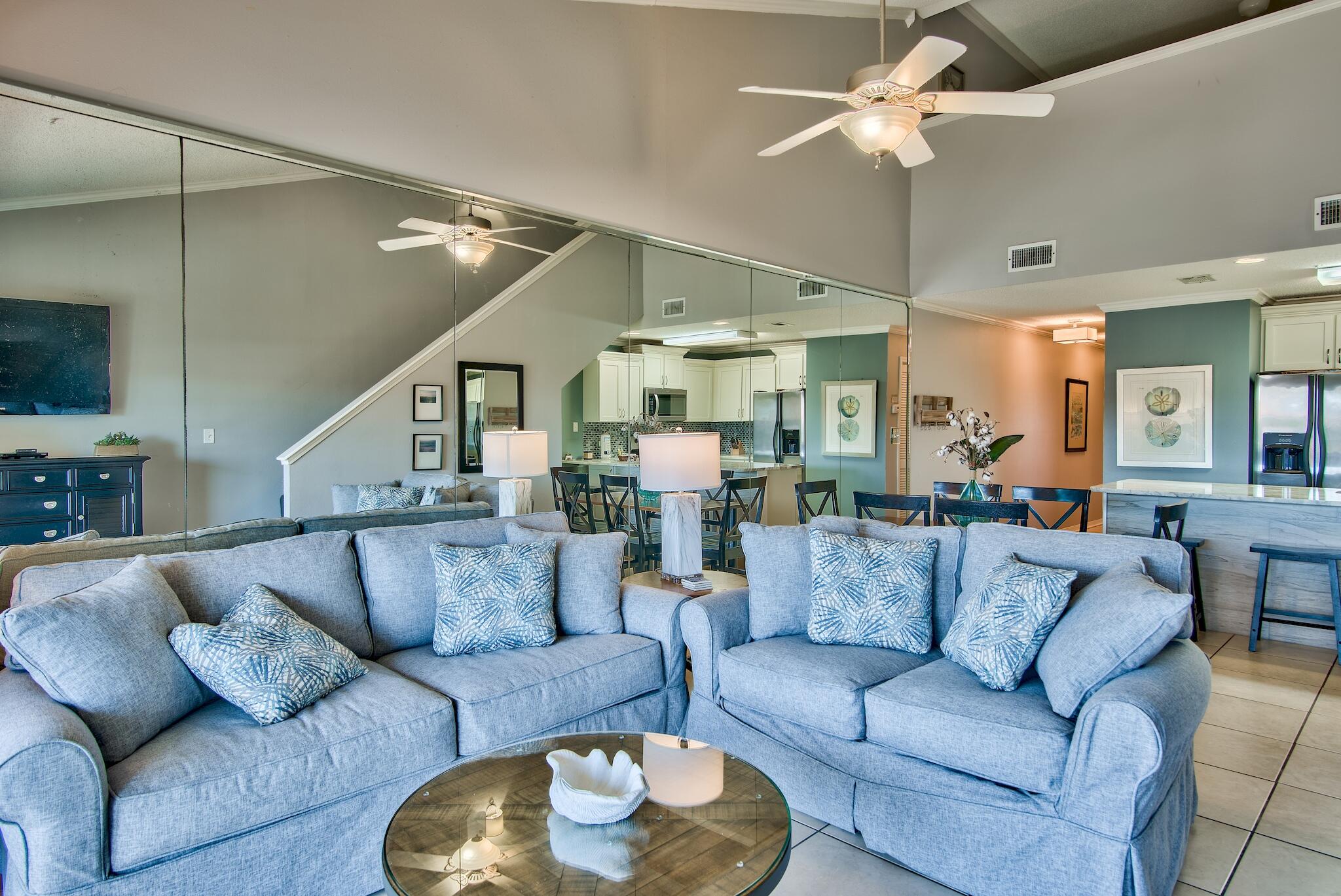 MARAVILLA CONDO 2 - Residential