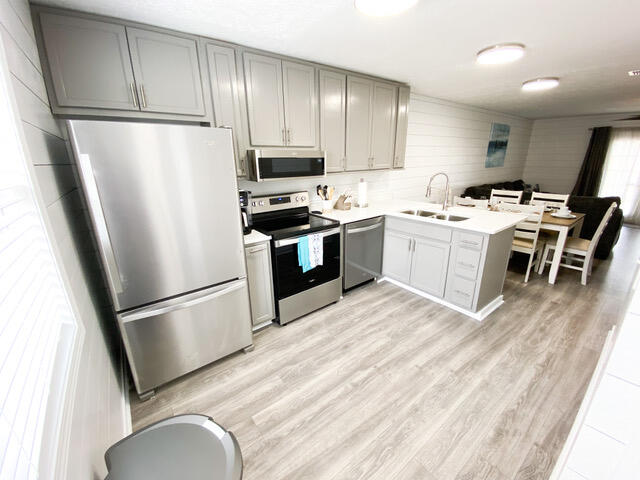 Learys 2nd Add - Residential