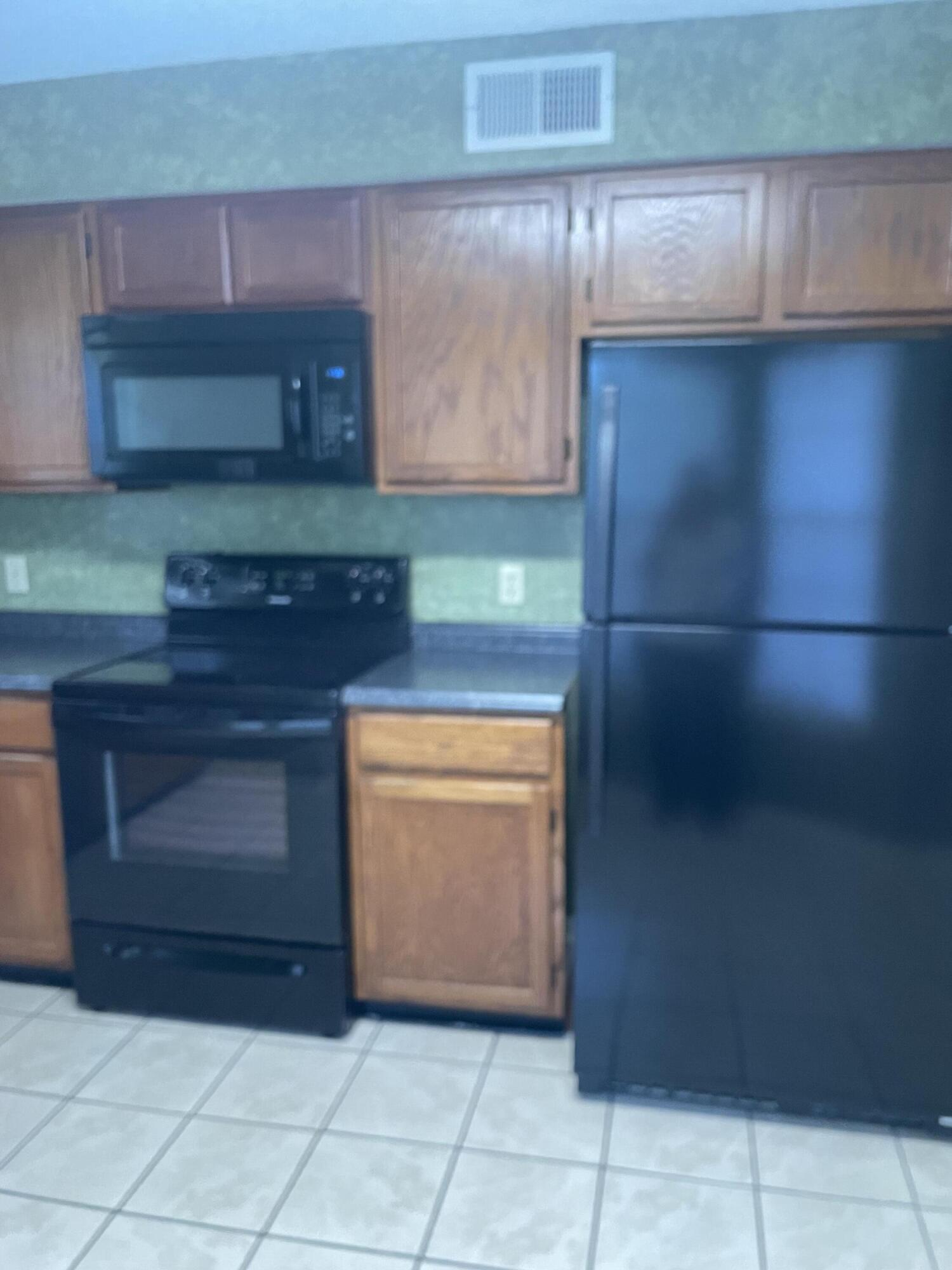 CROSSWINDS - Residential Lease