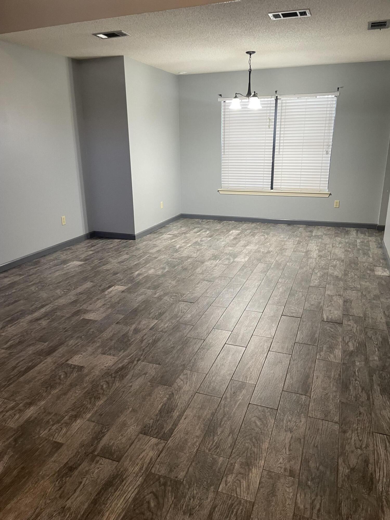 CROSSWINDS - Residential Lease