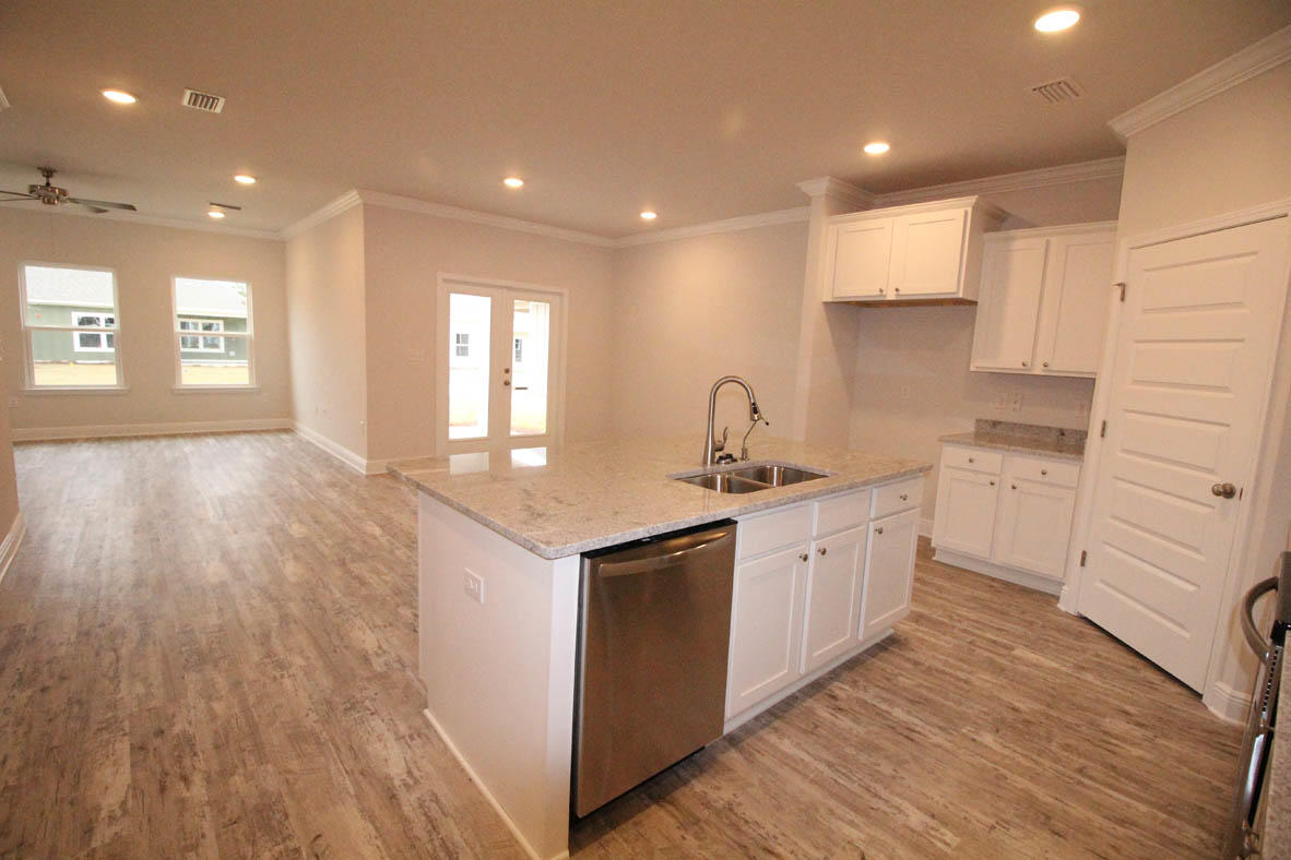 HAMMOCK BAY - FIREFLY - Residential