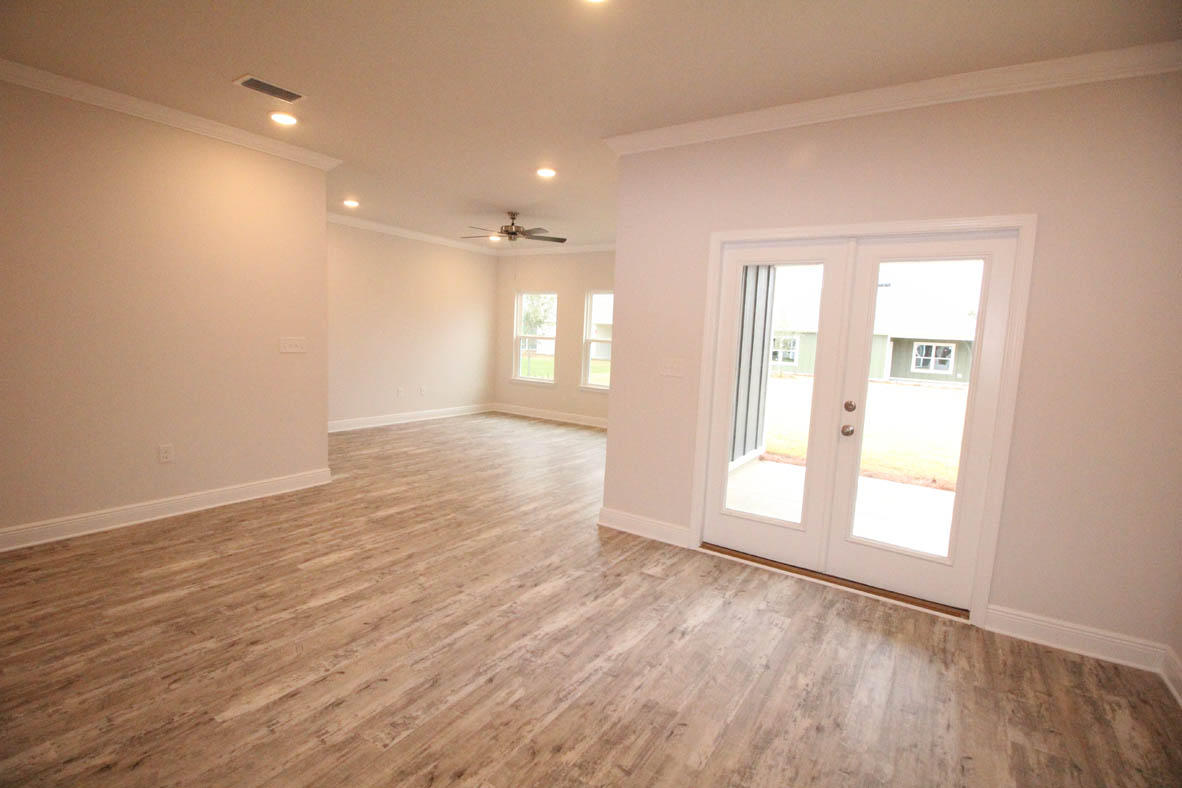 HAMMOCK BAY - FIREFLY - Residential