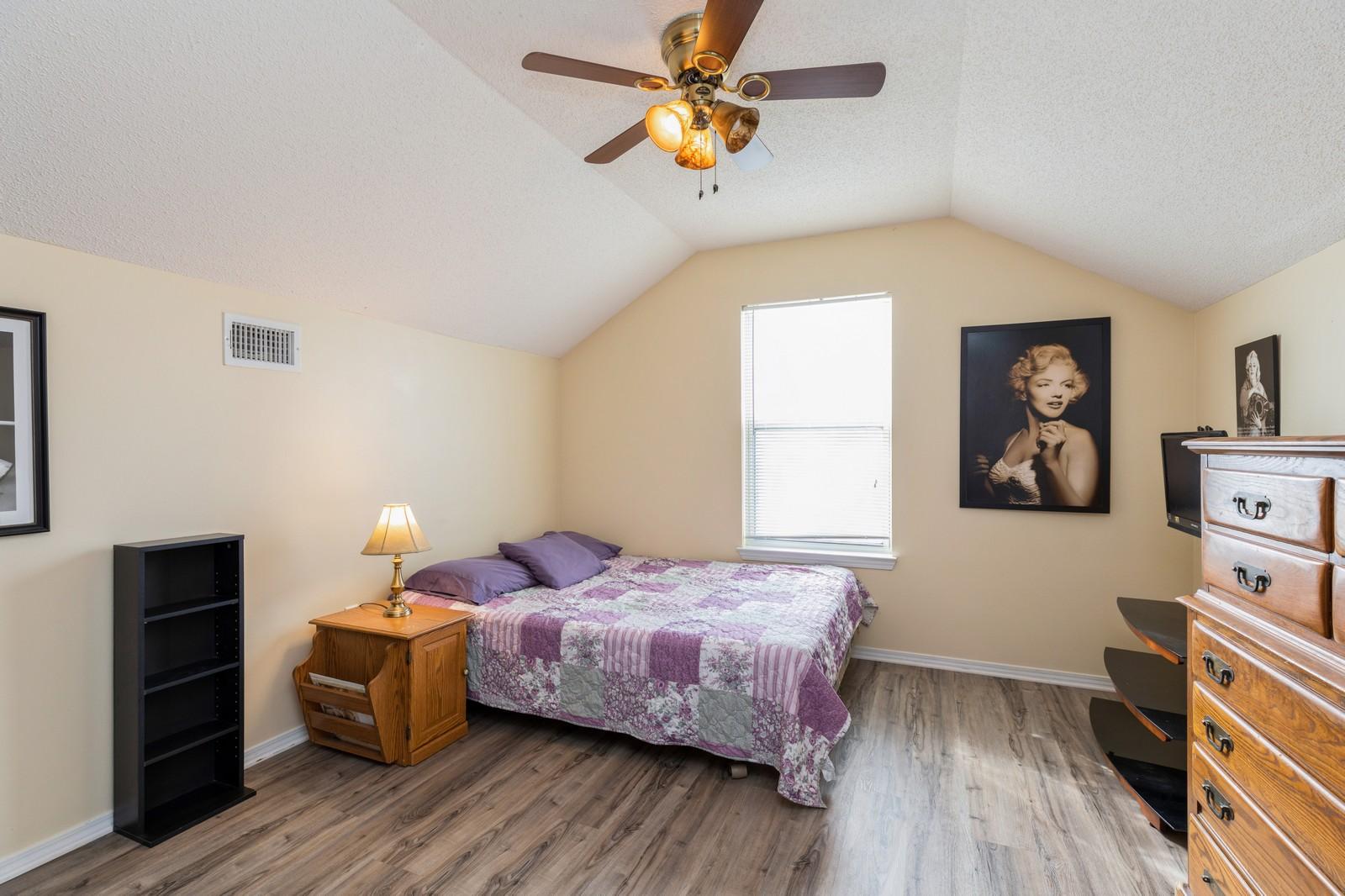 RIVERCHASE S/D PH 1 - Residential