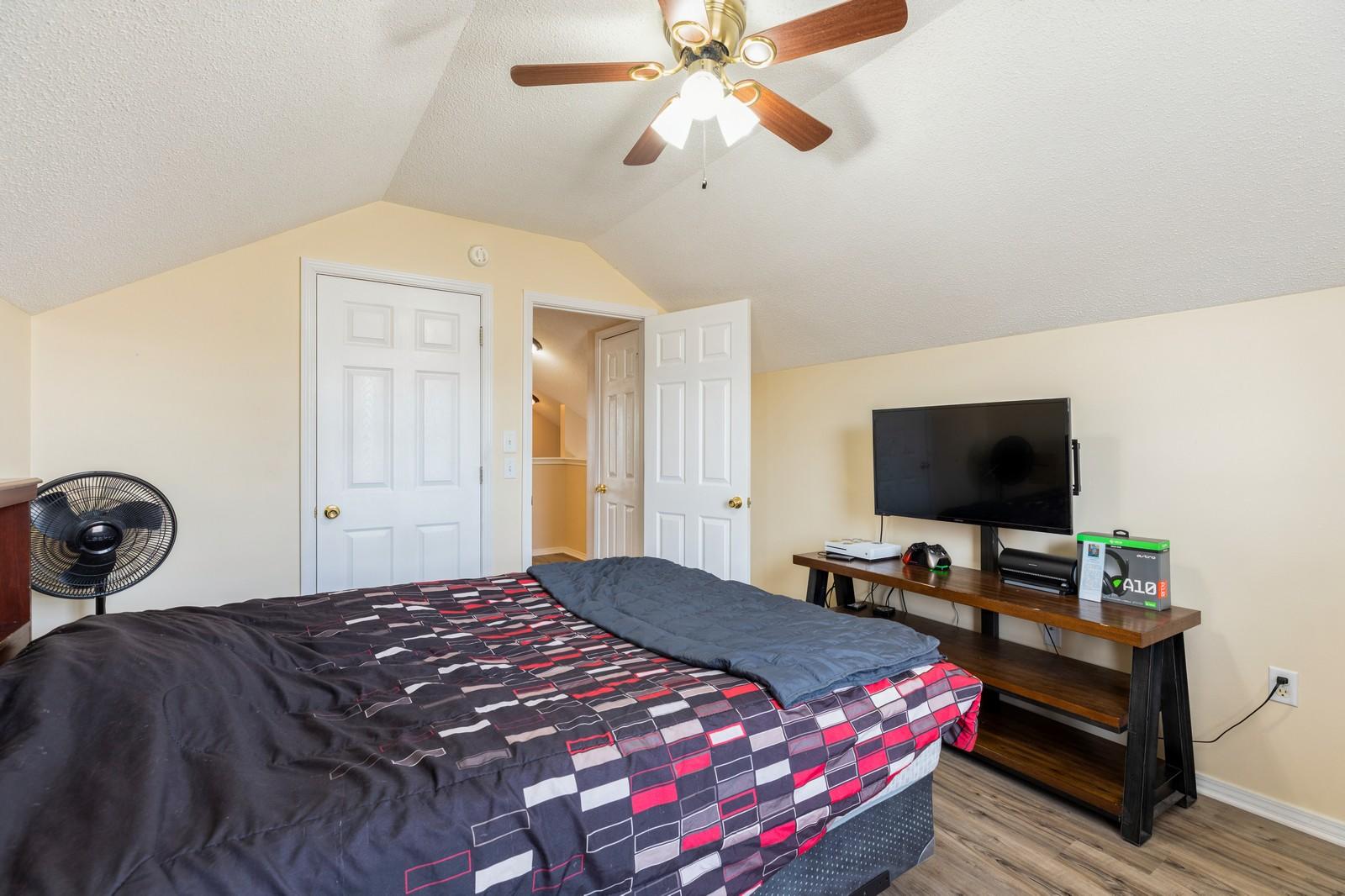 RIVERCHASE S/D PH 1 - Residential