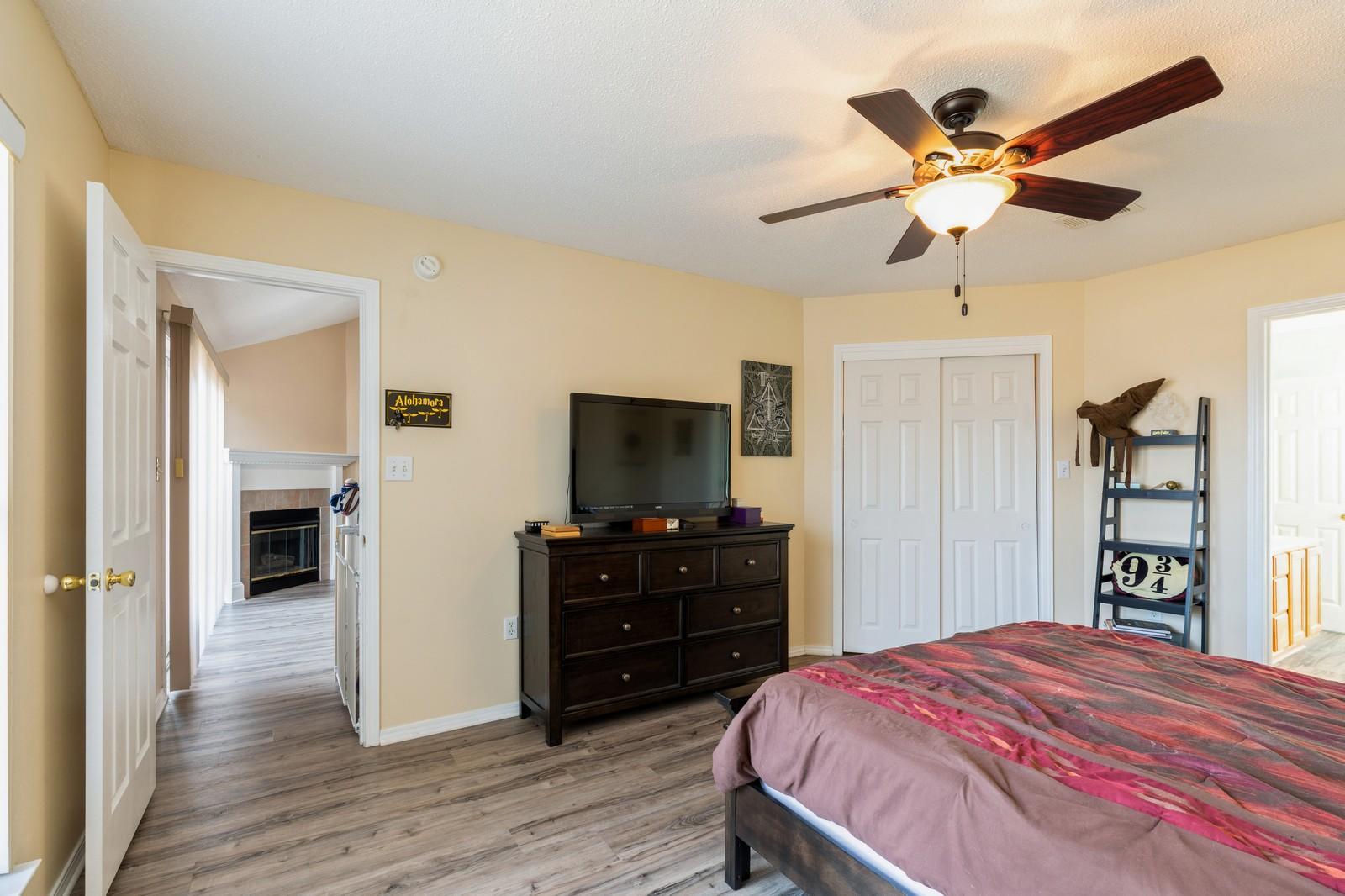 RIVERCHASE S/D PH 1 - Residential