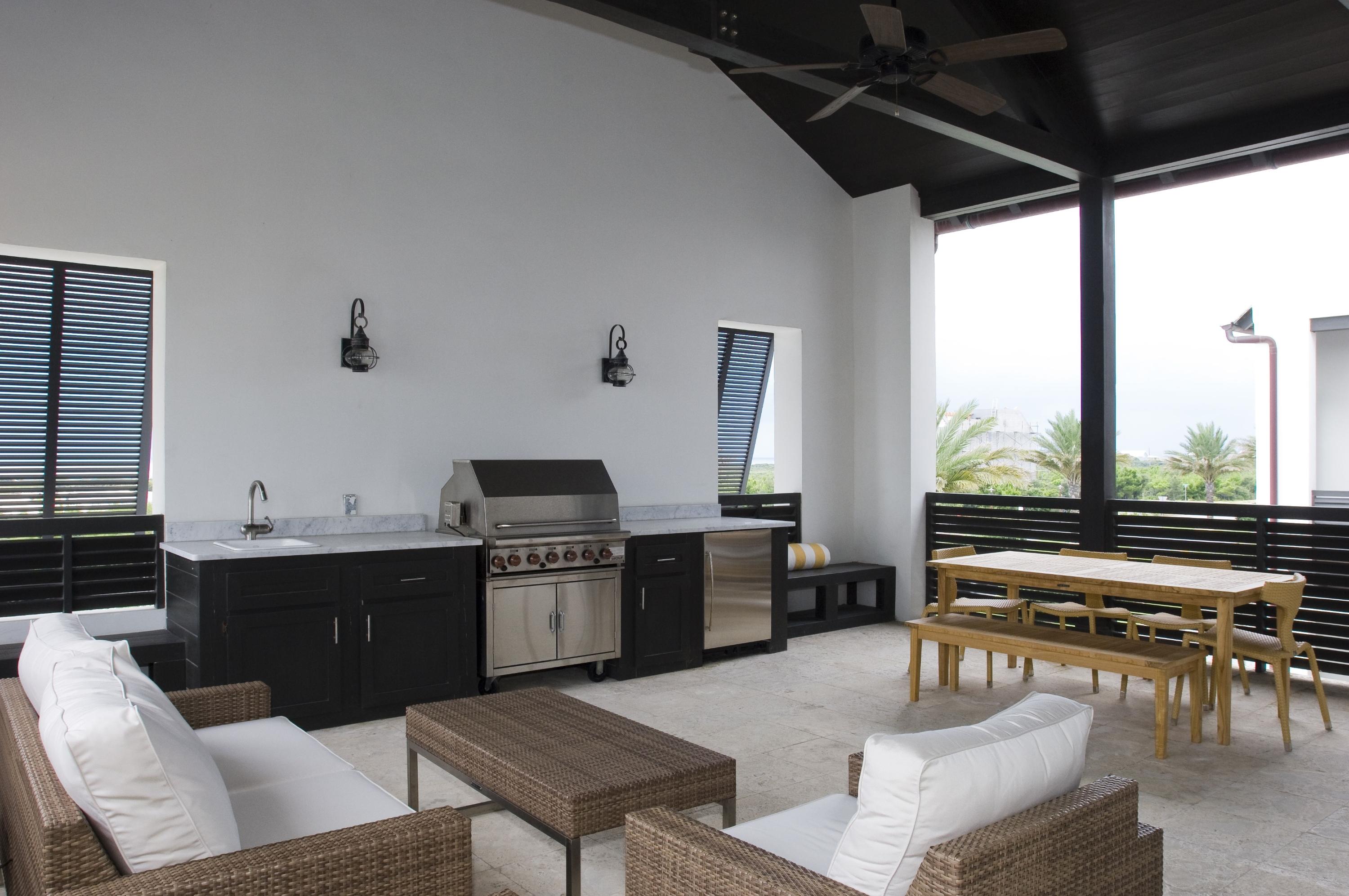 ALYS BEACH - Residential
