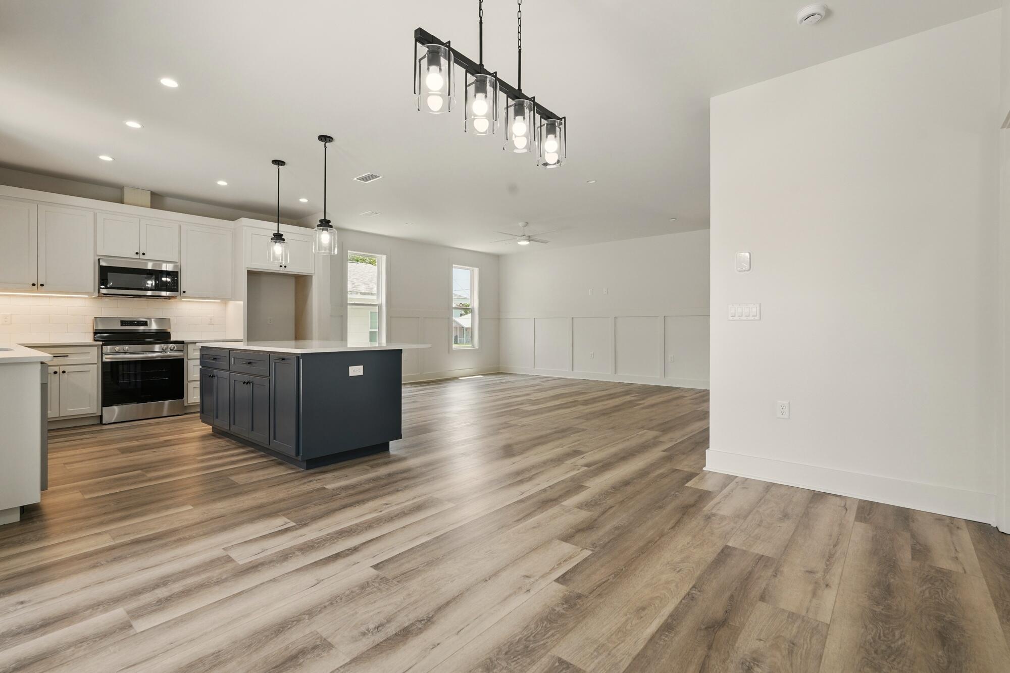 LAGUNA BEACH 7TH ADDN - Residential