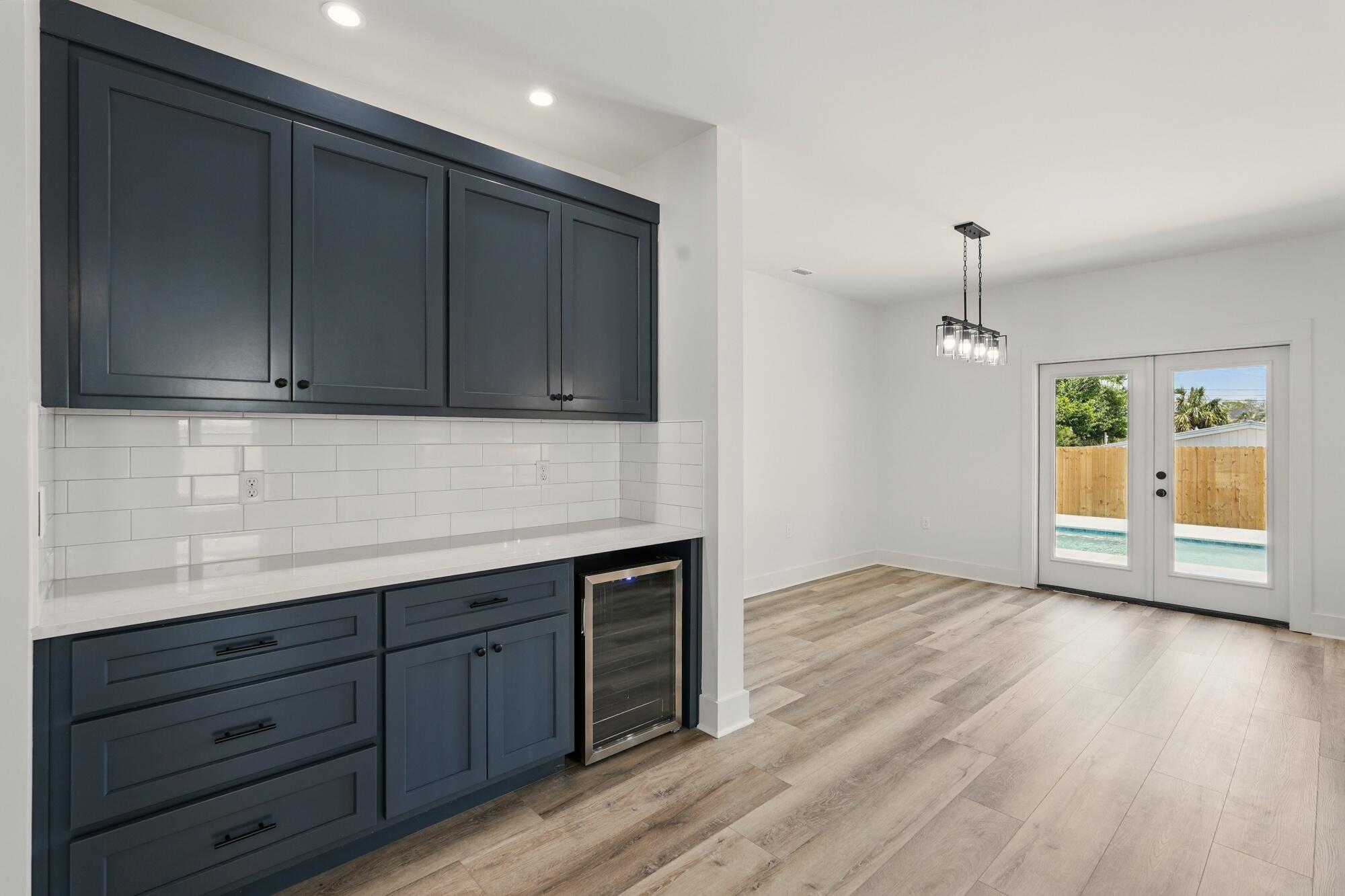 LAGUNA BEACH 7TH ADDN - Residential