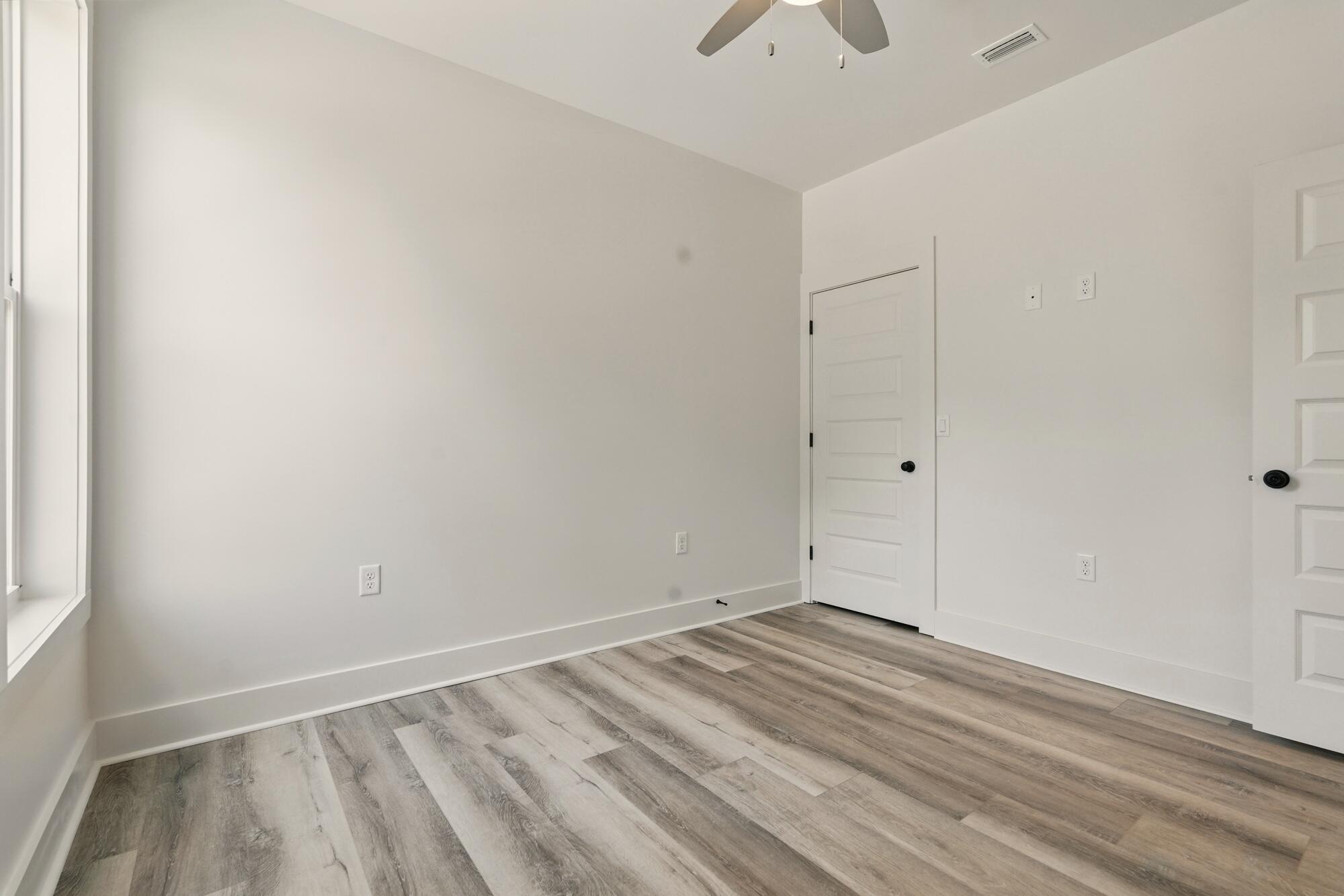 LAGUNA BEACH 7TH ADDN - Residential