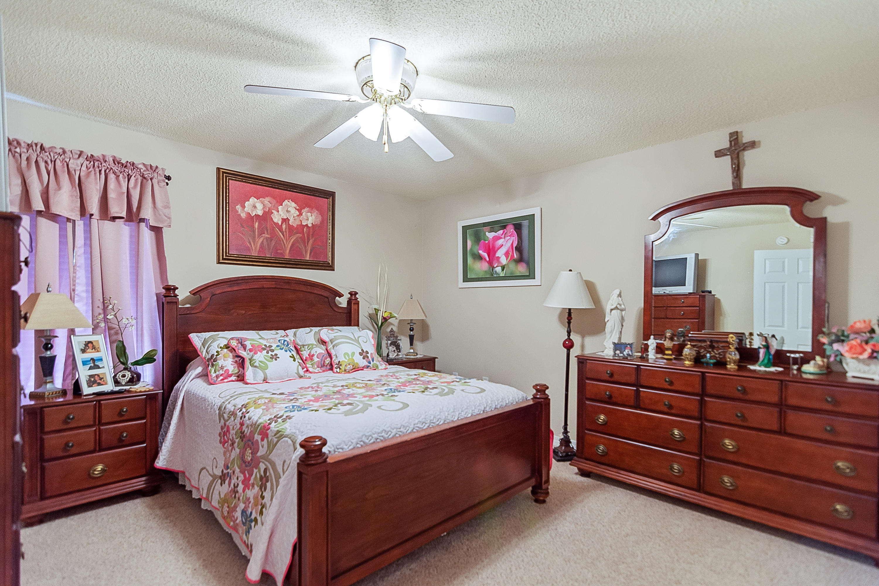 FOXWOOD ADDITION S/D - Residential