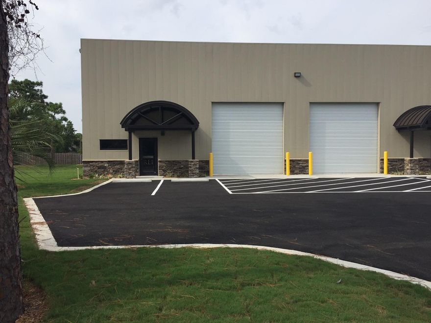 Starfish Business Park is the newest office / showroom / warehouse project in the area. The project is centrally located in east Destin just north of a traffic signal. This facility is attractively finished with stone underlay and stucco facade. Each 3,000 unit has a front loaded 14' roll up door with easy street parking. This unit is divided with 700 SF conditioned office space and 2300 SF unconditioned warehouse. The office component consists of a reception area, 3 offices, 2 storage closets, and a restroom. Lease rates are $12/SF + $2.50/SF + 6% sales tax. 3 year minimum lease terms.
